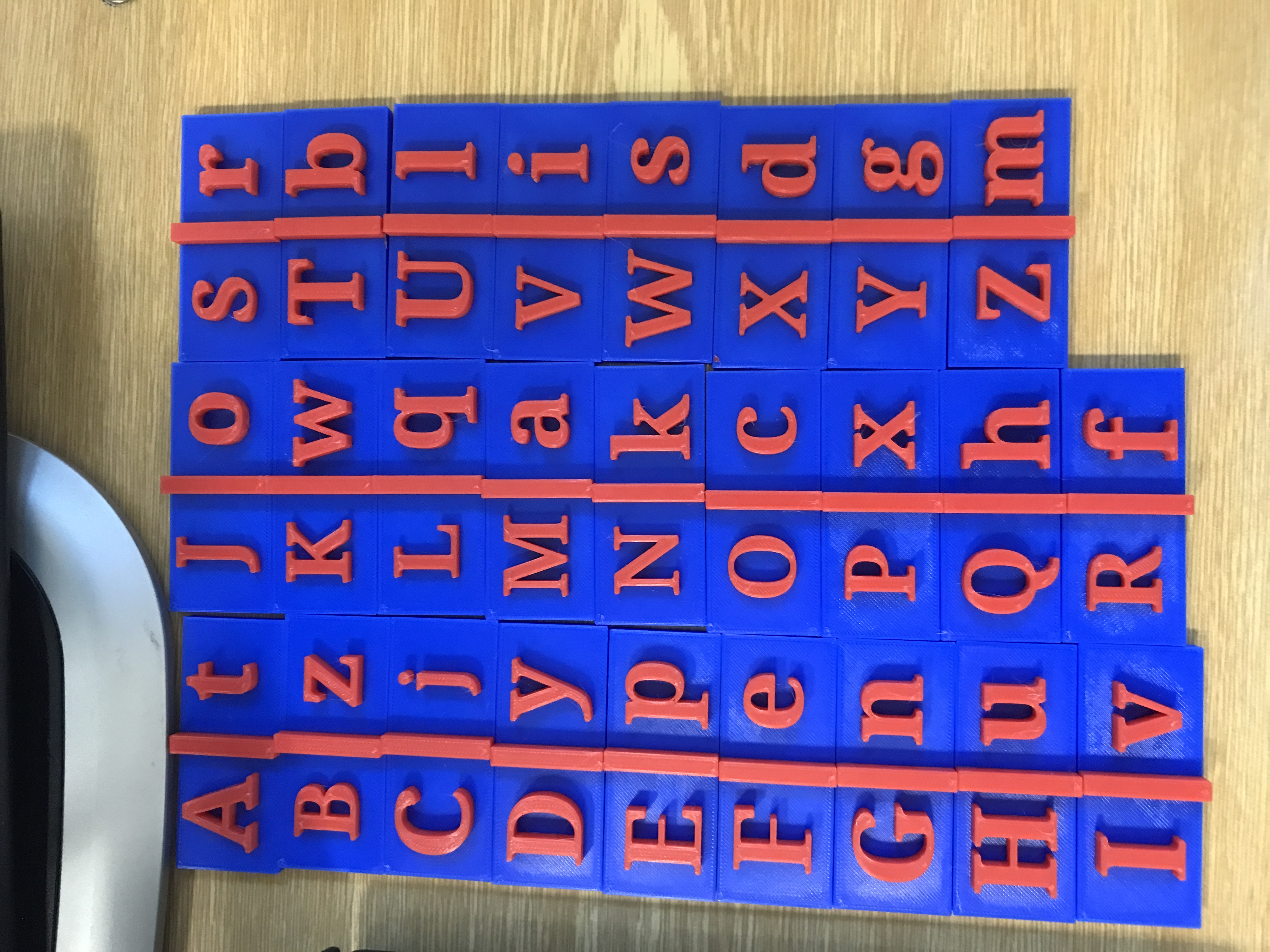 Domino pro výuku písmen v prvním ročníku základní školy