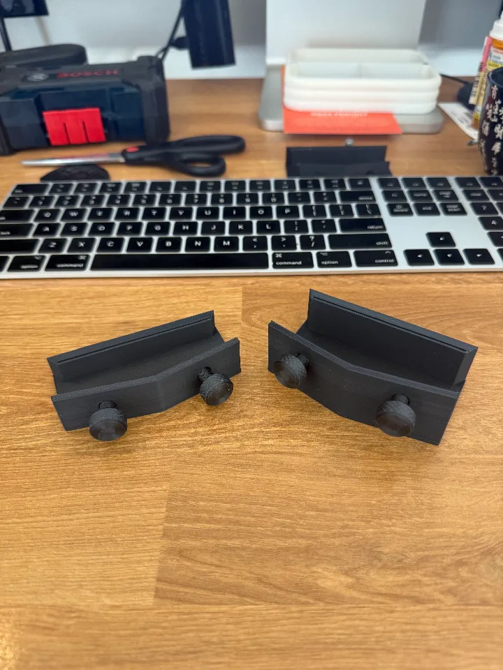 Bezel Free Support - ASUS ROG Bezel-Free Kit by Eduardo Mattos