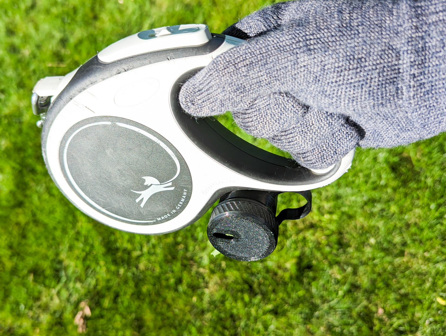 Flexi leash dogbag holder with hook for full used poo bags small