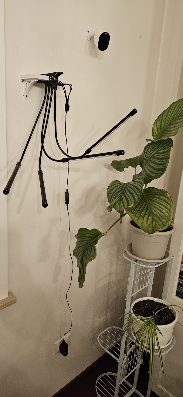 Mini Shelf for grow lights with clamp