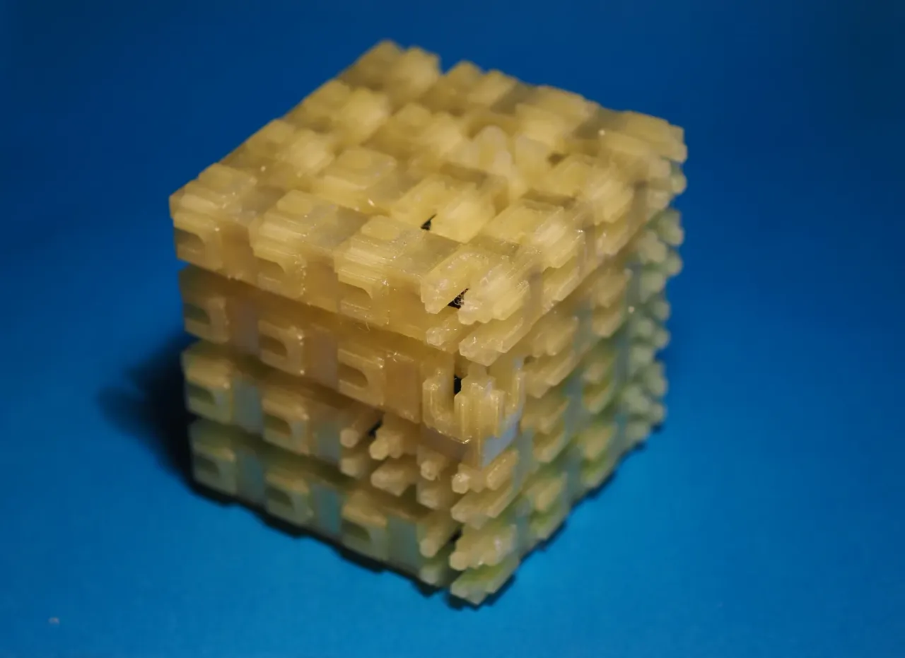 Cube Snake by CoMet | Download free STL model | Printables.com