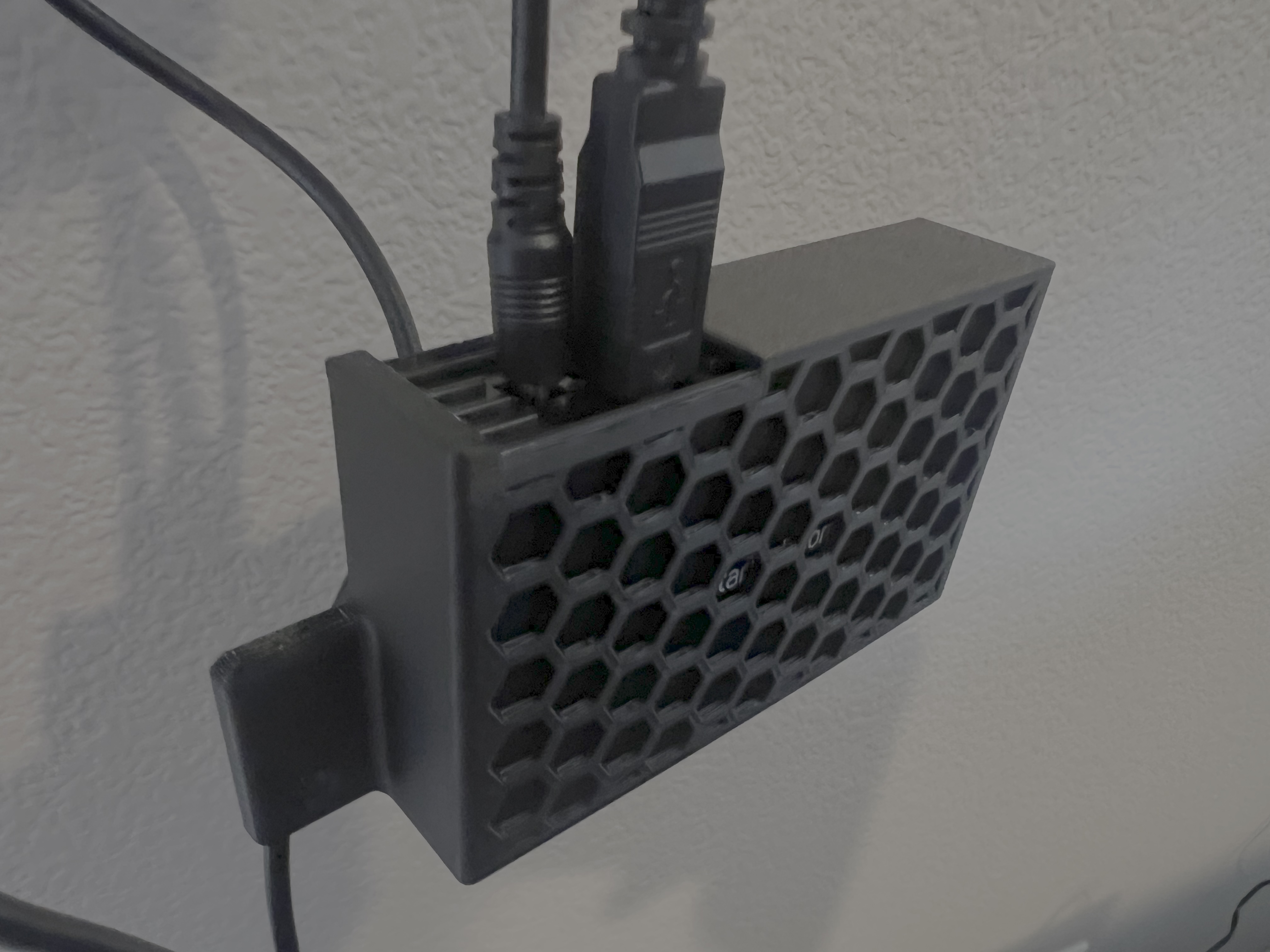 Holder for Startech ST4202USB USB 2.0 Hub — miniatura 3