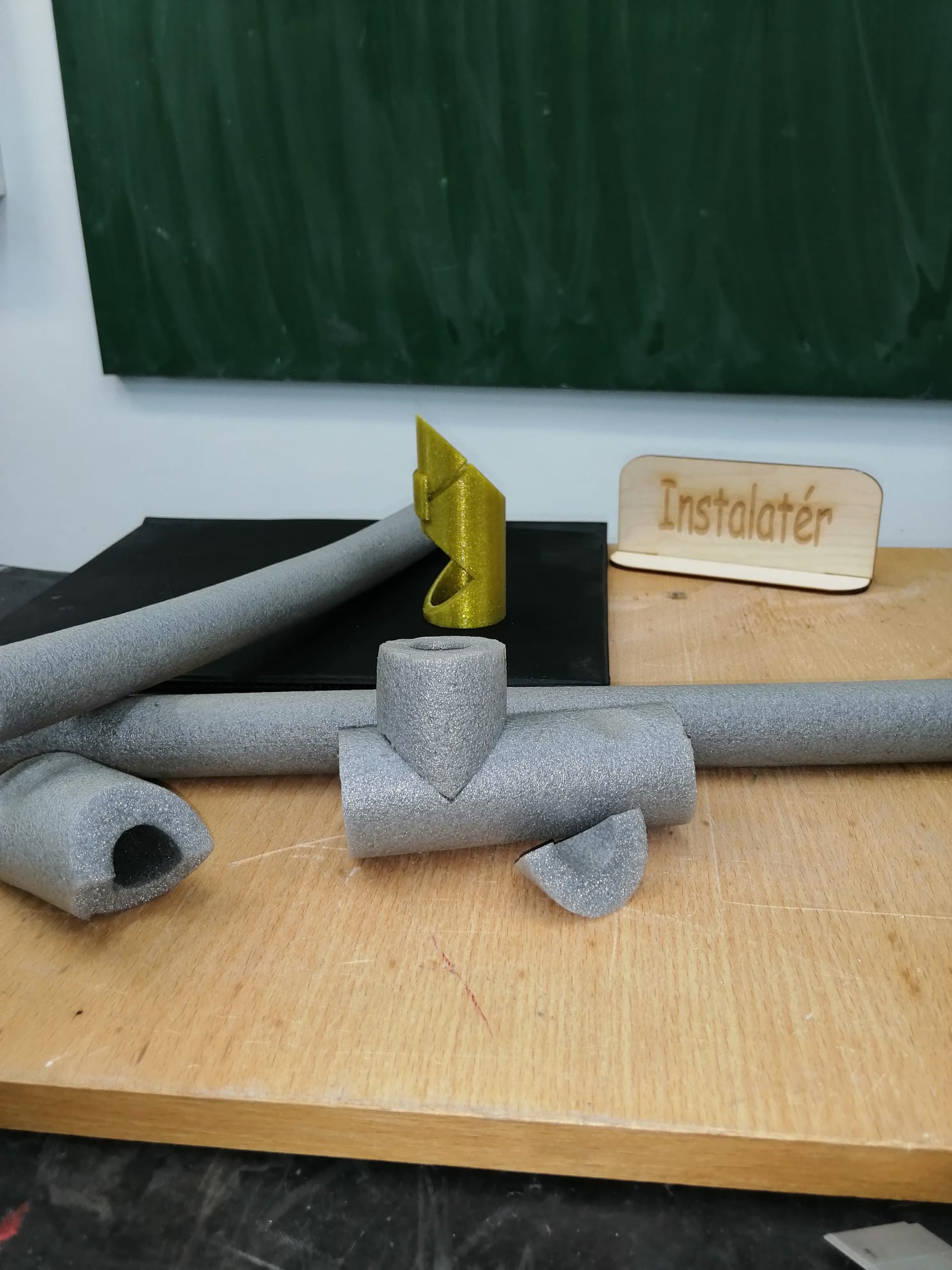 TEMPLATE FOR CUTTING INSULATION — thumbnail 6