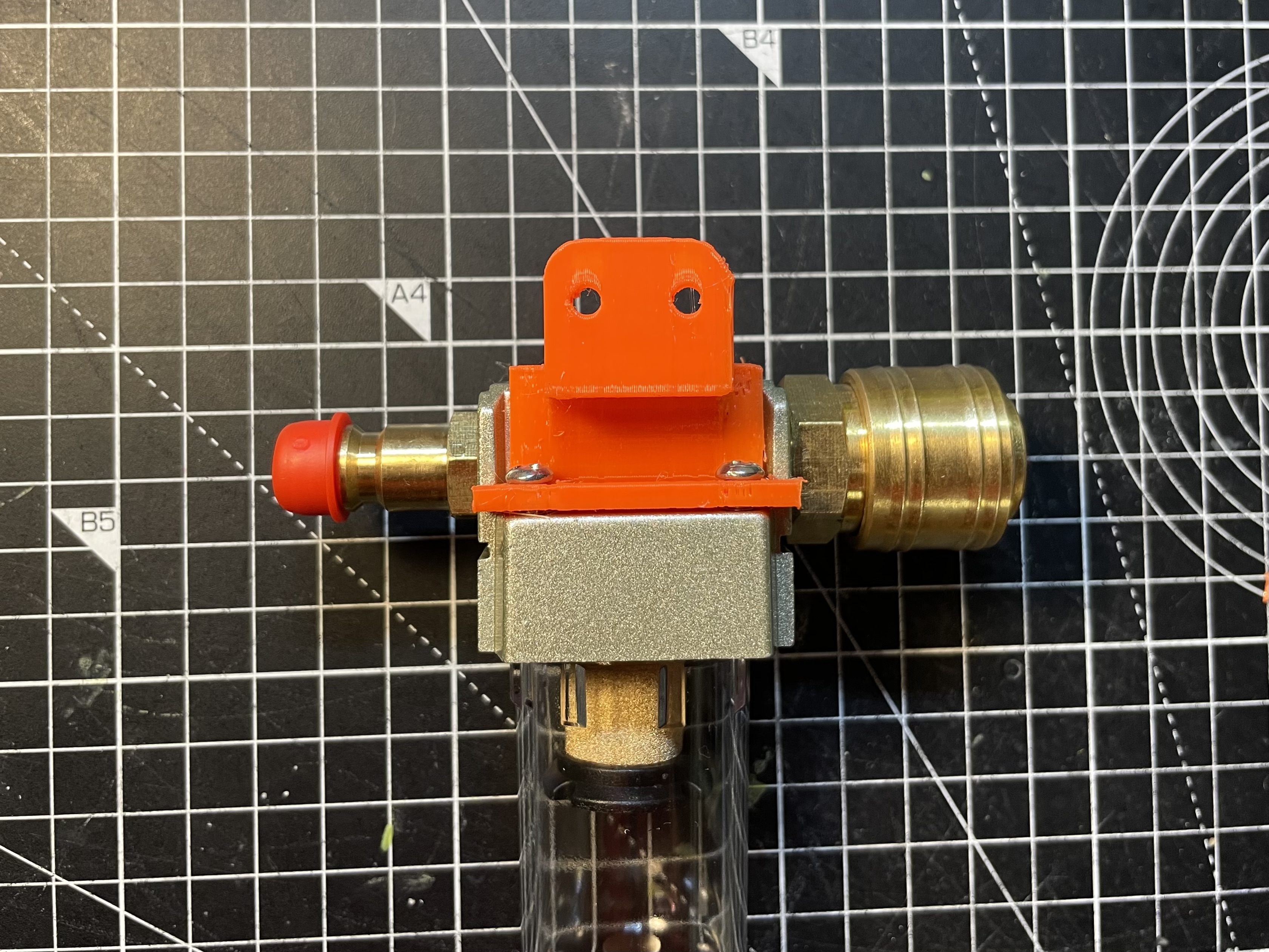 Compressor Water Separator Bracket — miniatura 3