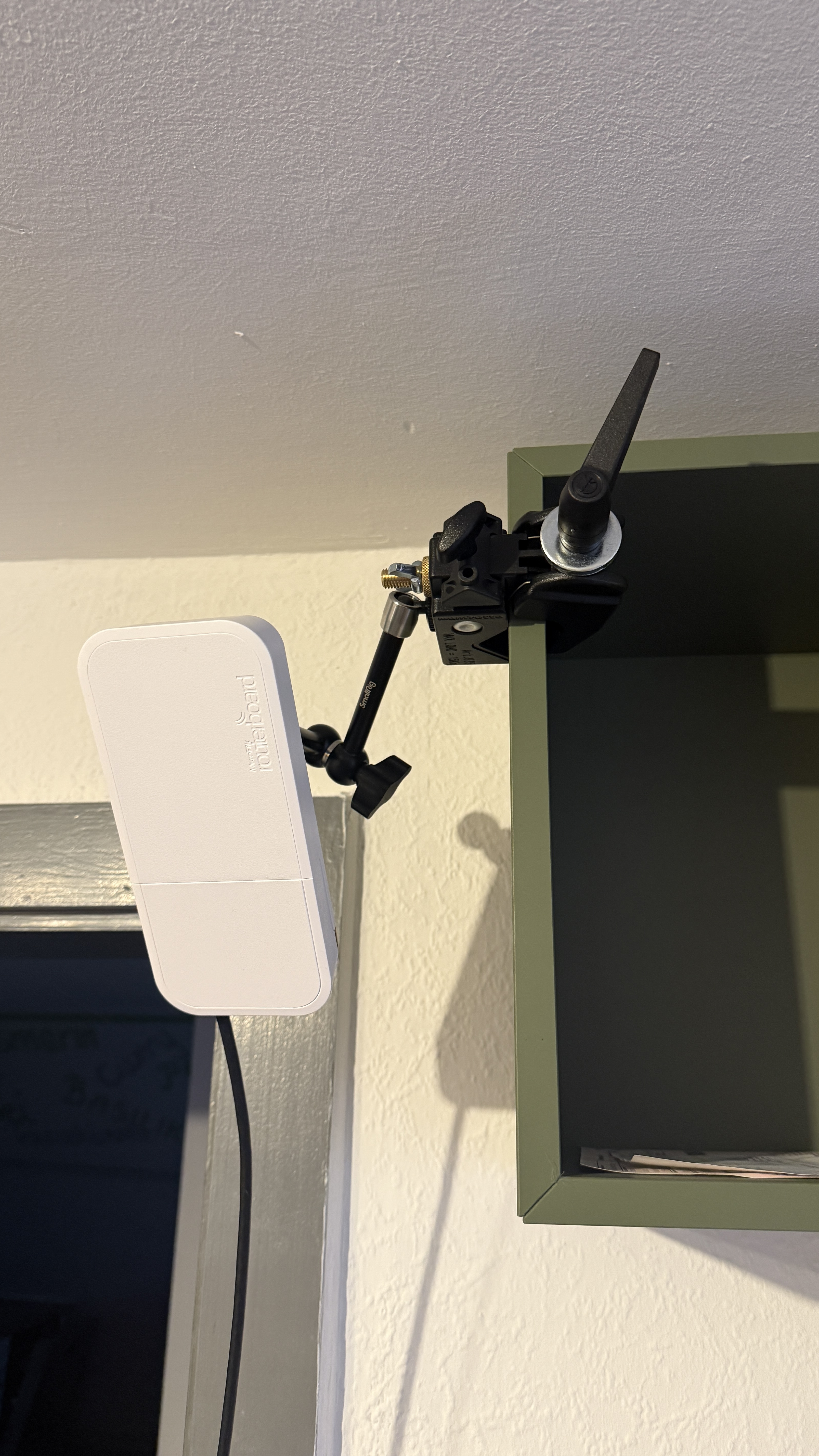 Mikrotik wAP Adapter Plate 1/4" Camera Connection - DIN 4503-1 / ISO 1222