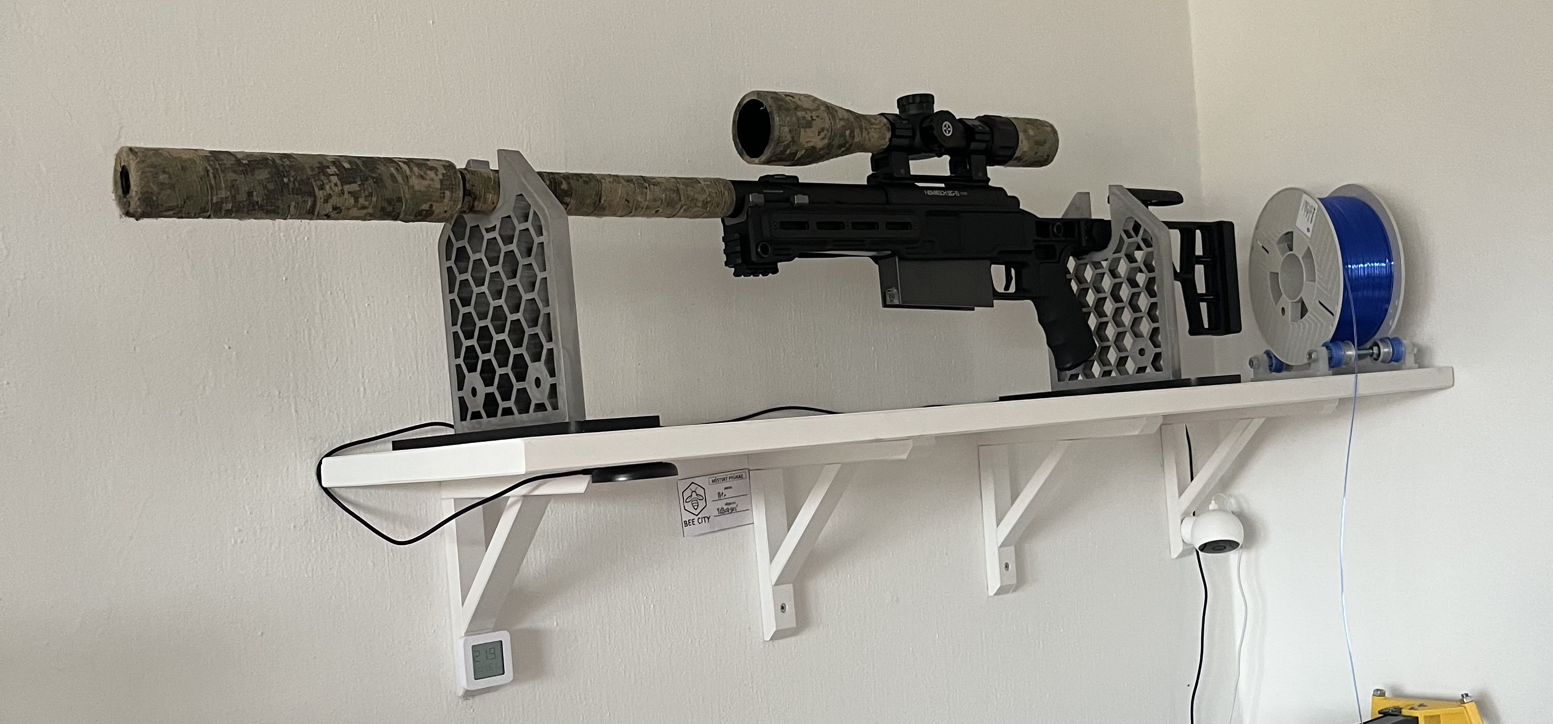 Universal Gun Stand