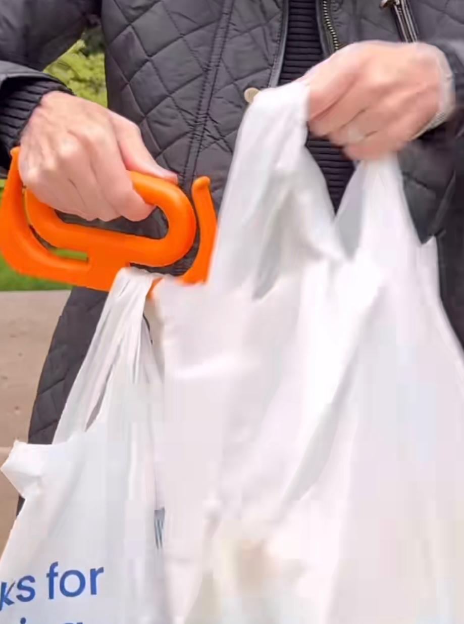 Ergonomic tool for shopping bags — miniatura 2