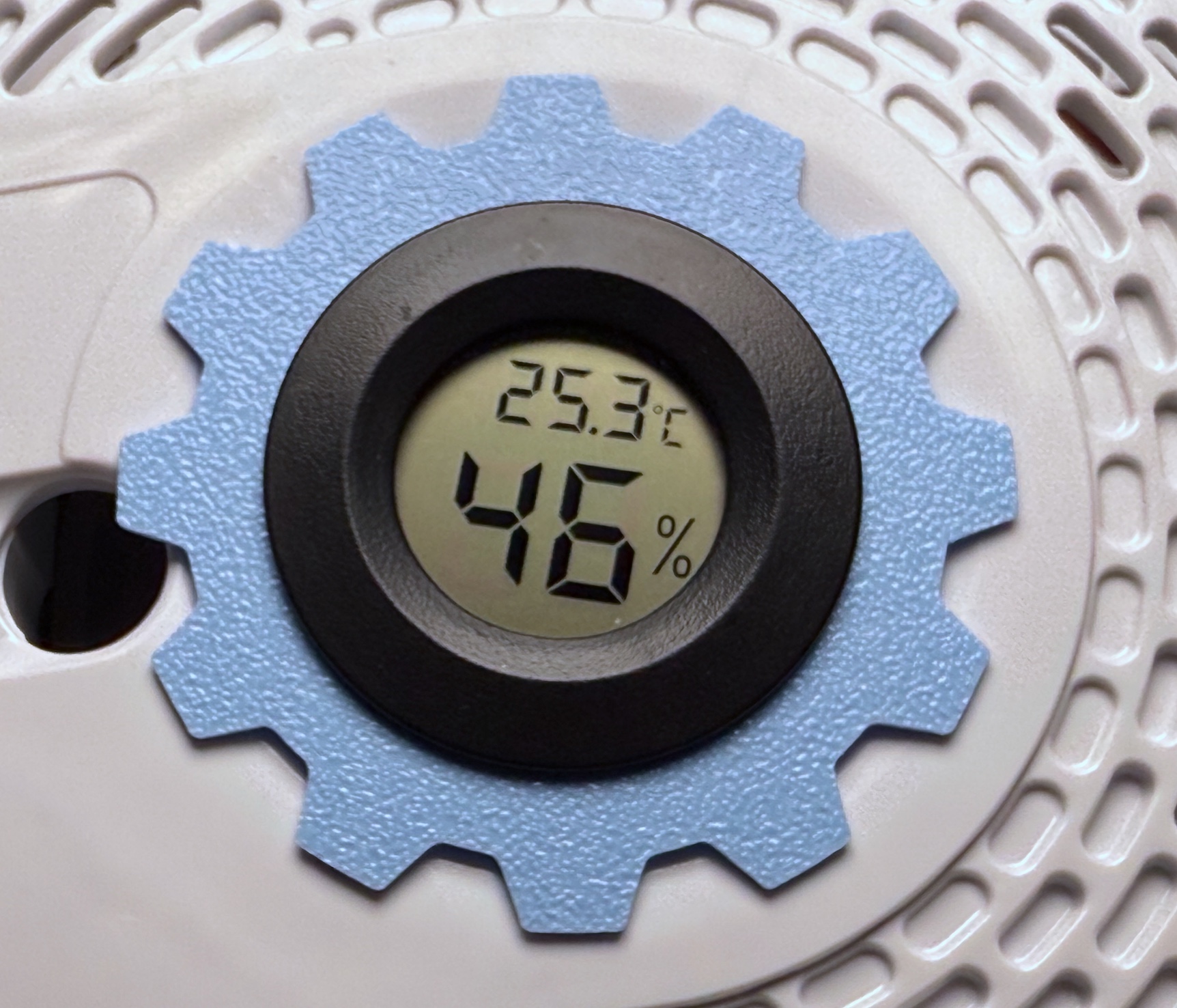 Hygrometer holder for Fiberlogy spools