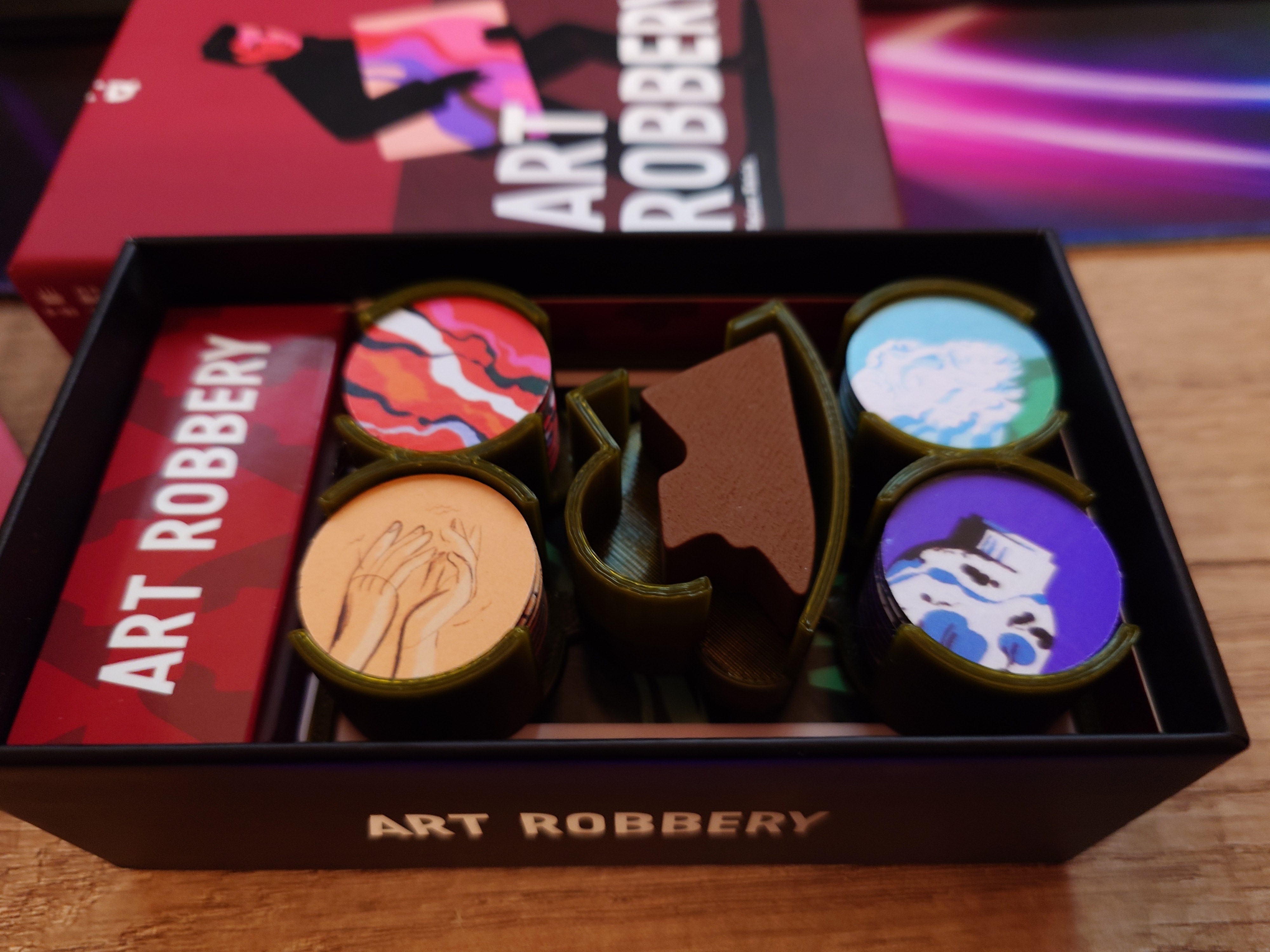 Art Robbery insert