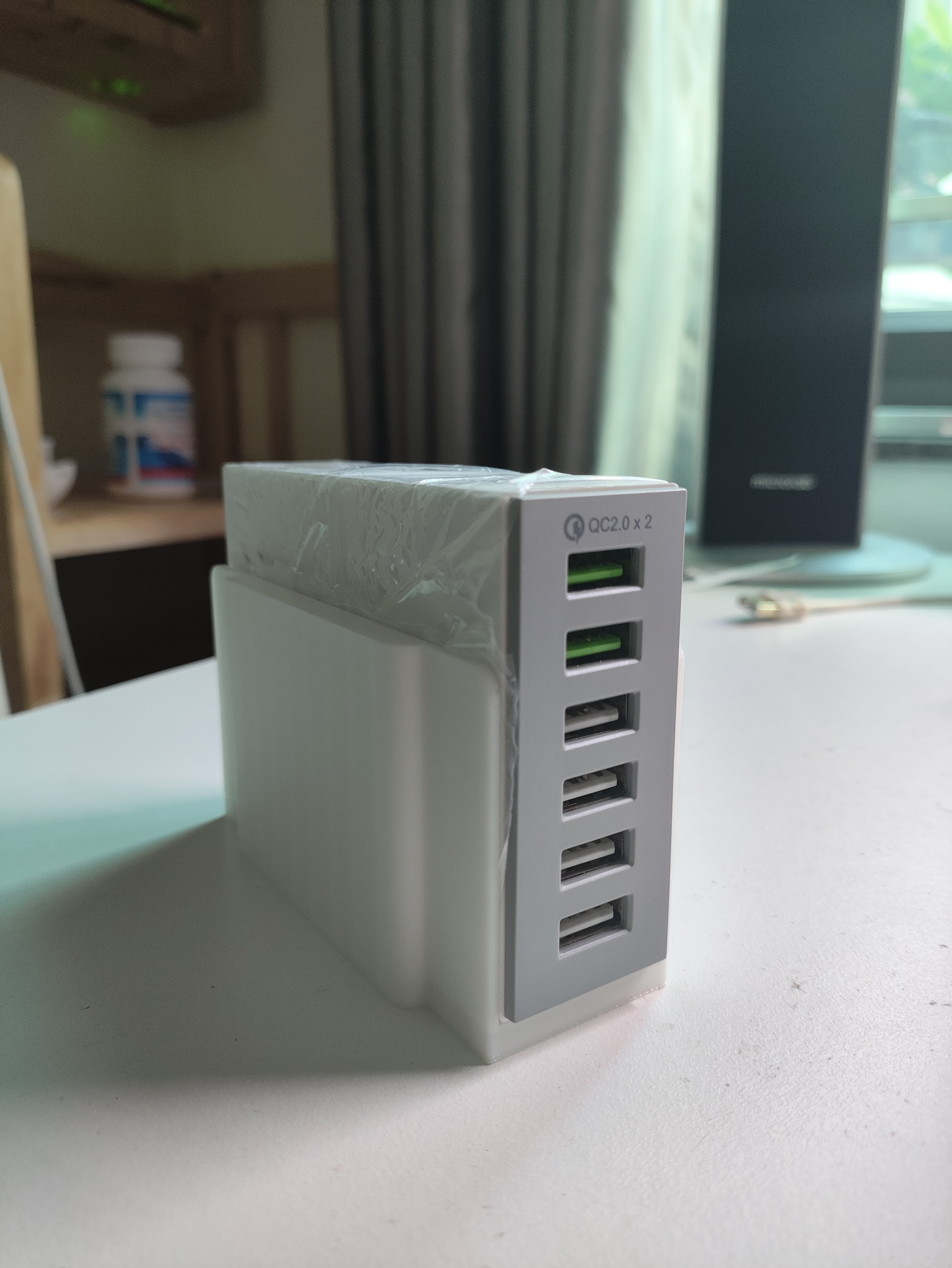 Case Orico charger 6 port QSL-6U (YC-PE05010000H)