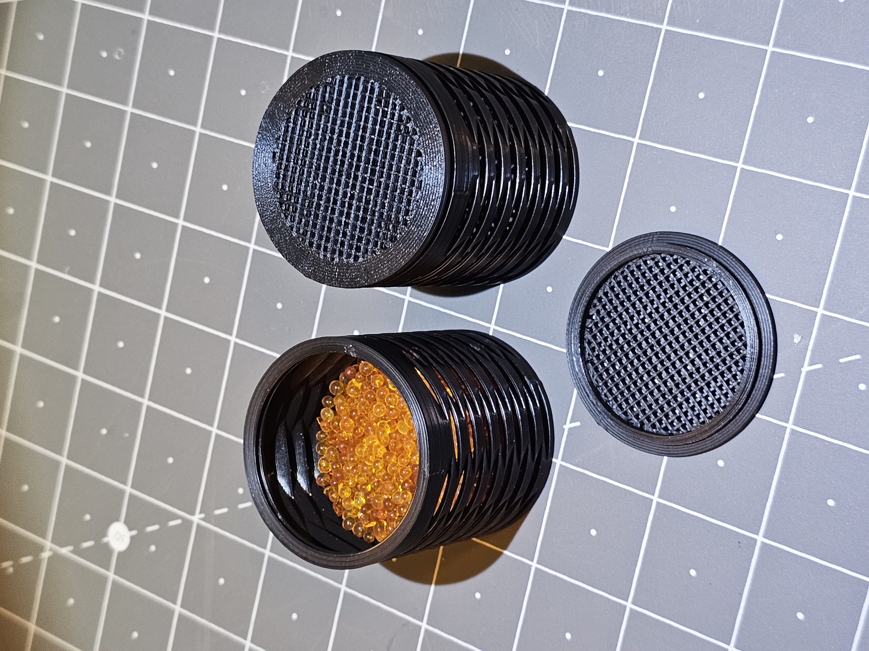 Optimized desiccant box for filament spools