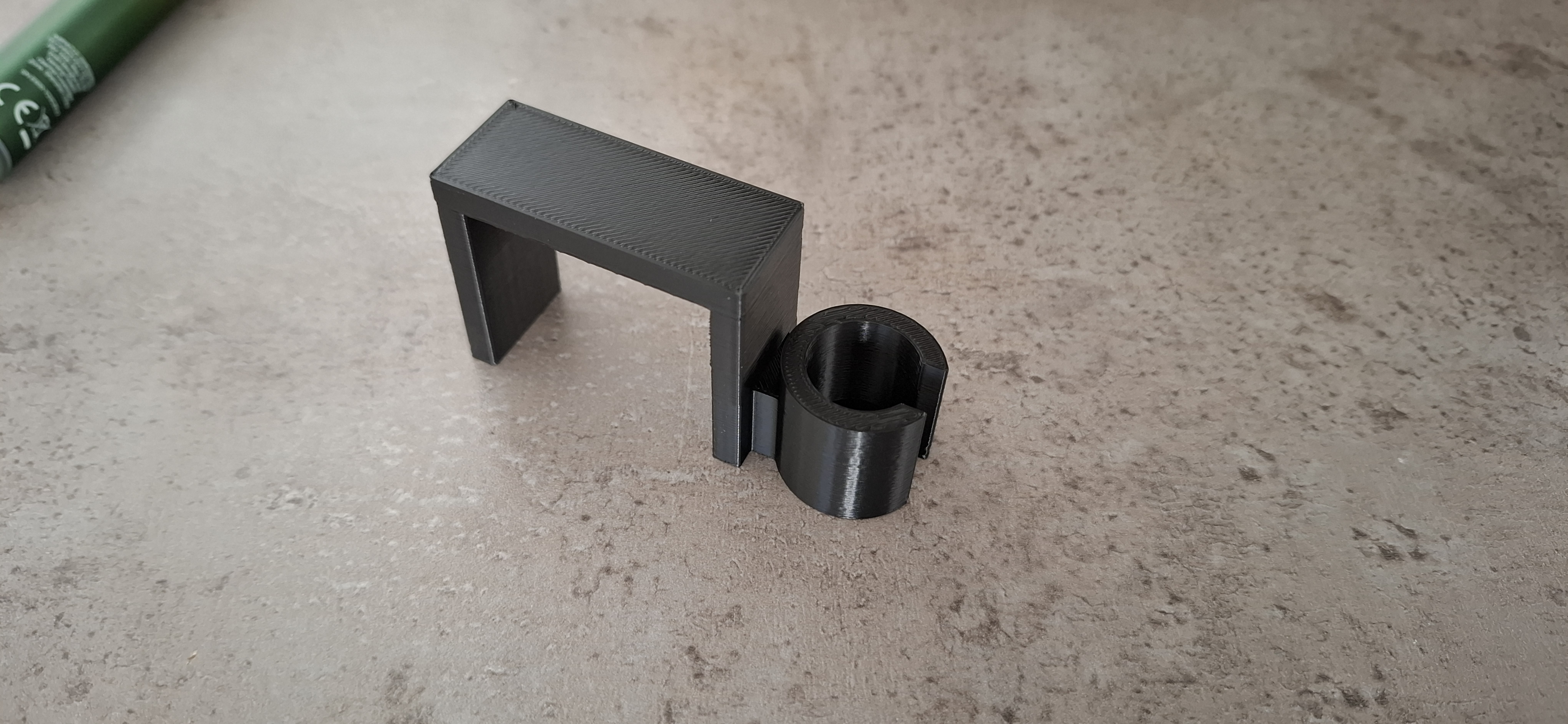 ElfBar stand