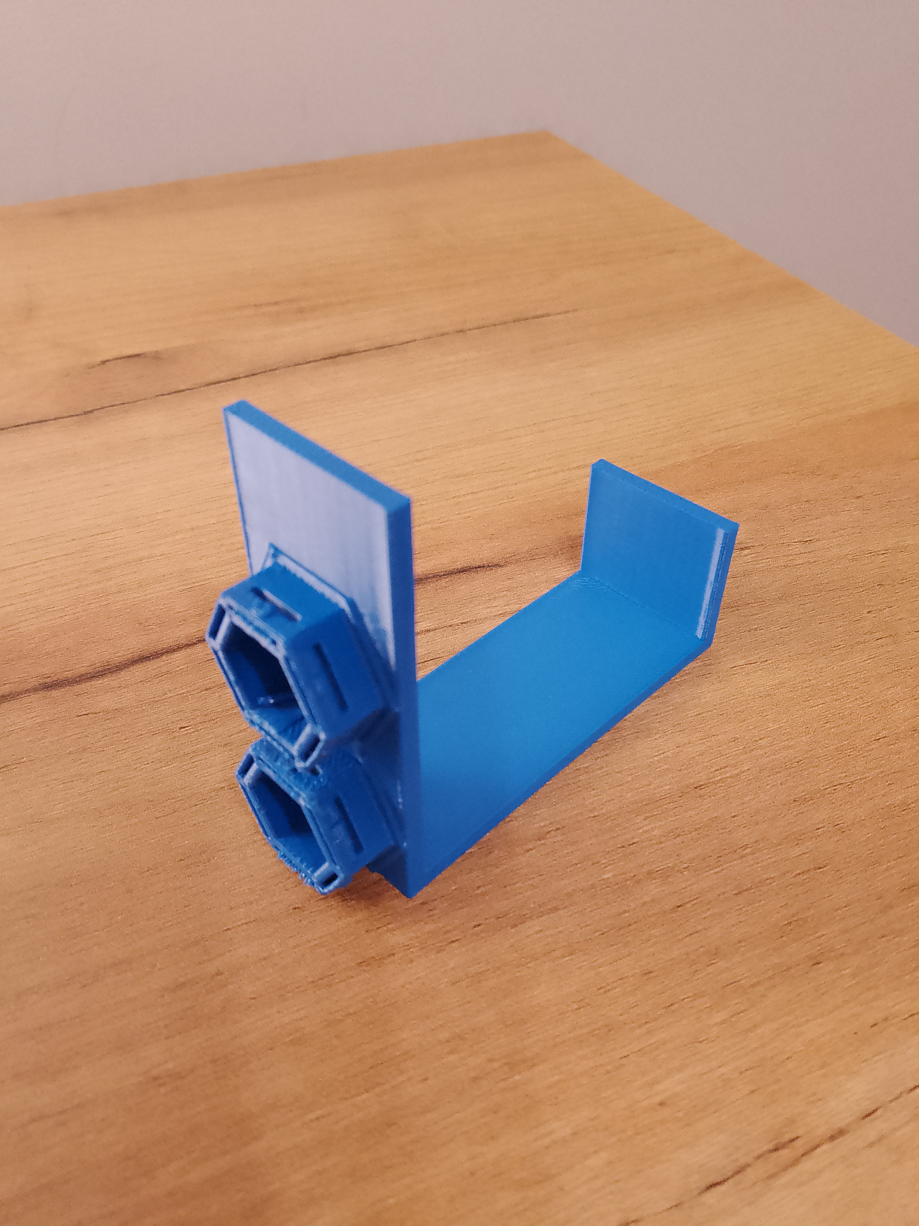 HSW extension cord holder Honeycomb