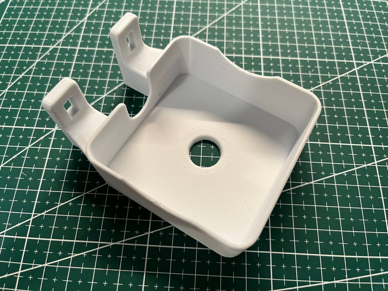 IKEA Skadis big Baseus charger holder — miniatura 2