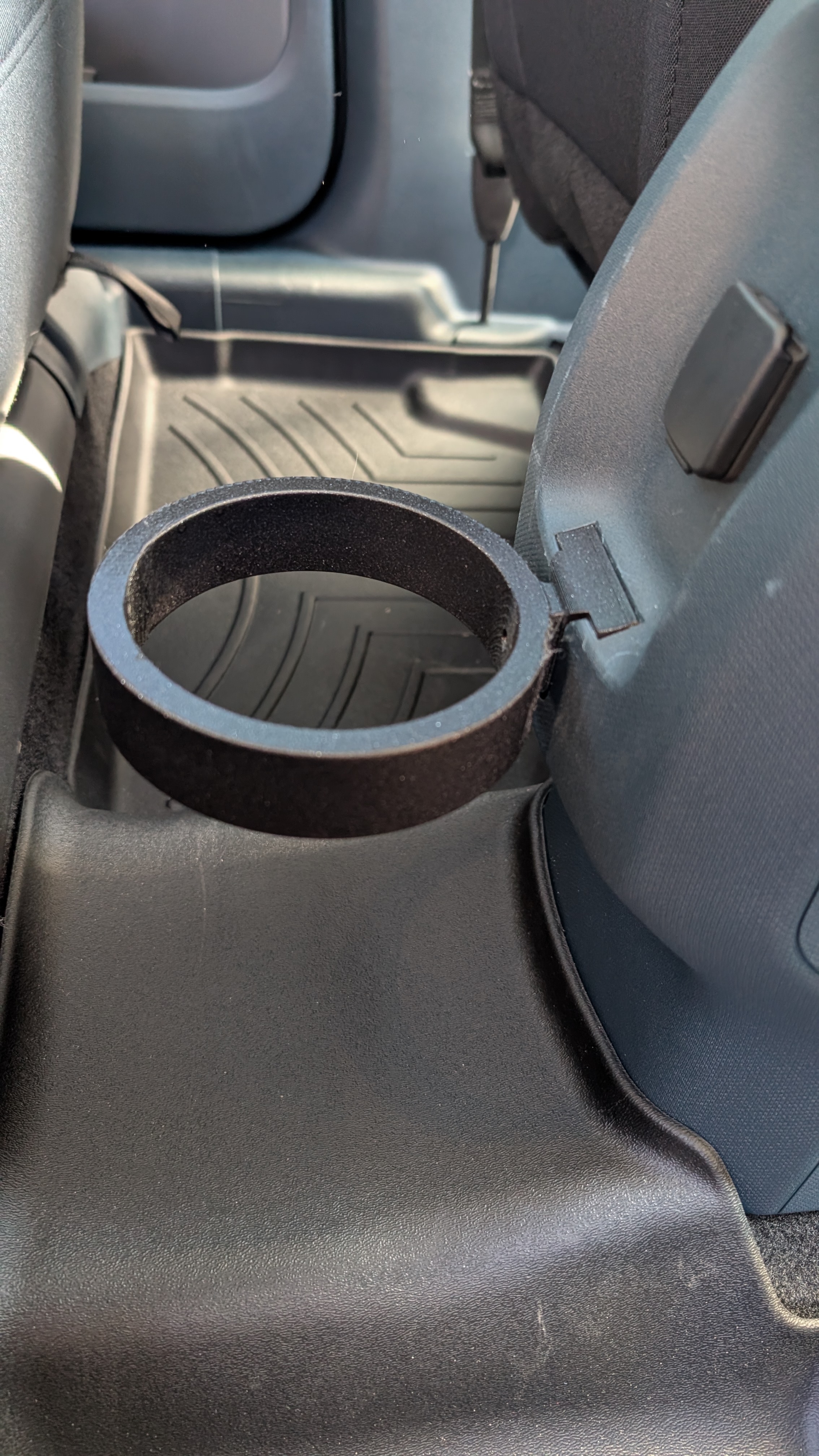 Ford Maverick 46oz Bottle Holder