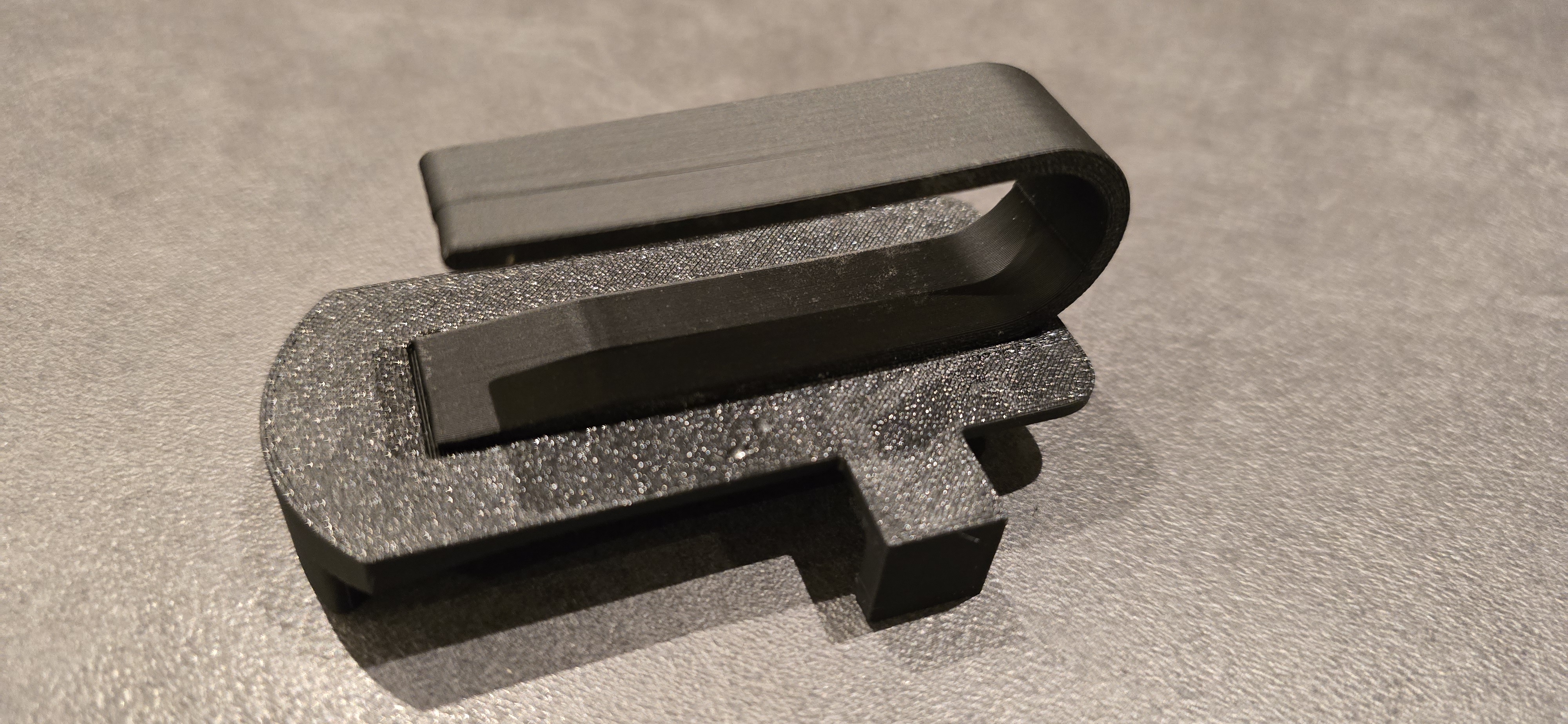 Marantec garagedoor remote clip — thumbnail 2