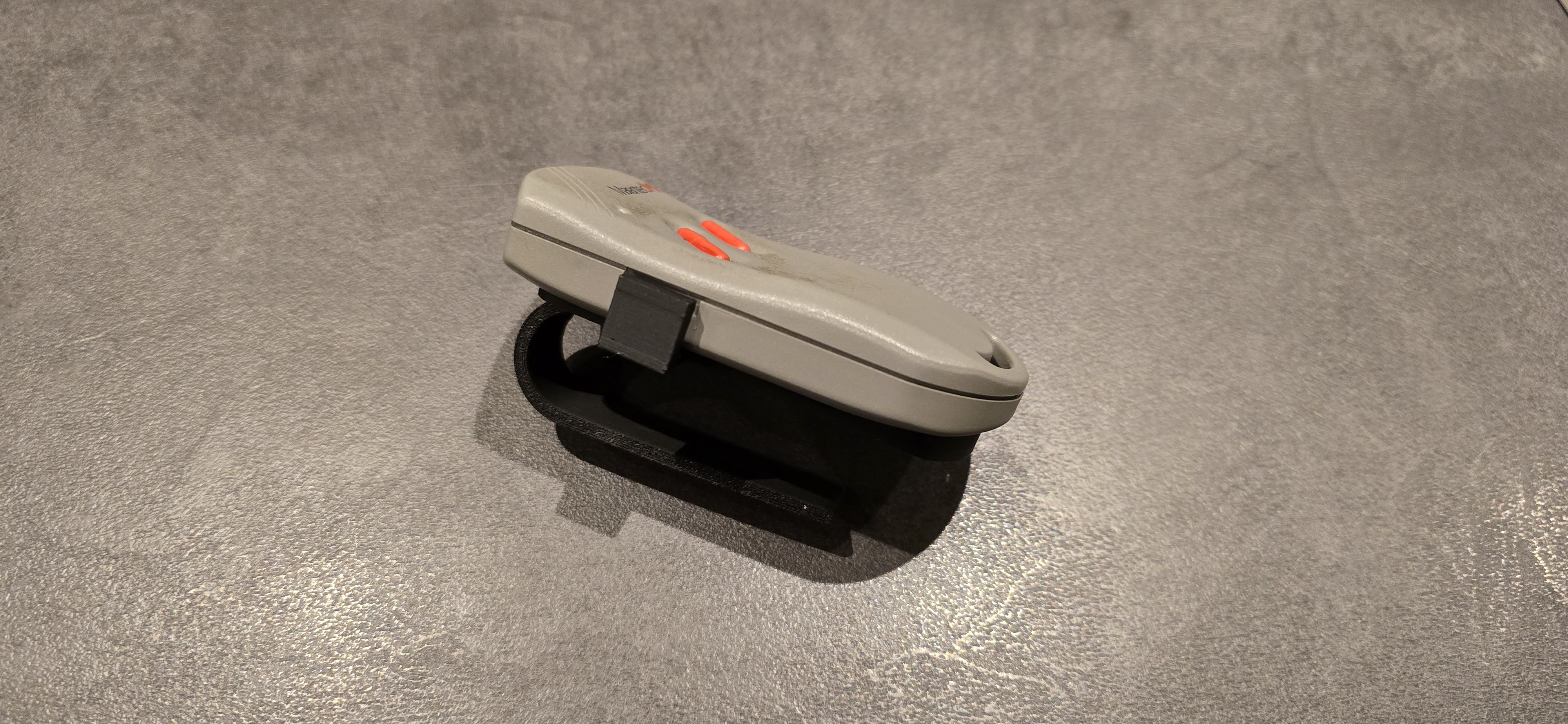 Marantec garagedoor remote clip