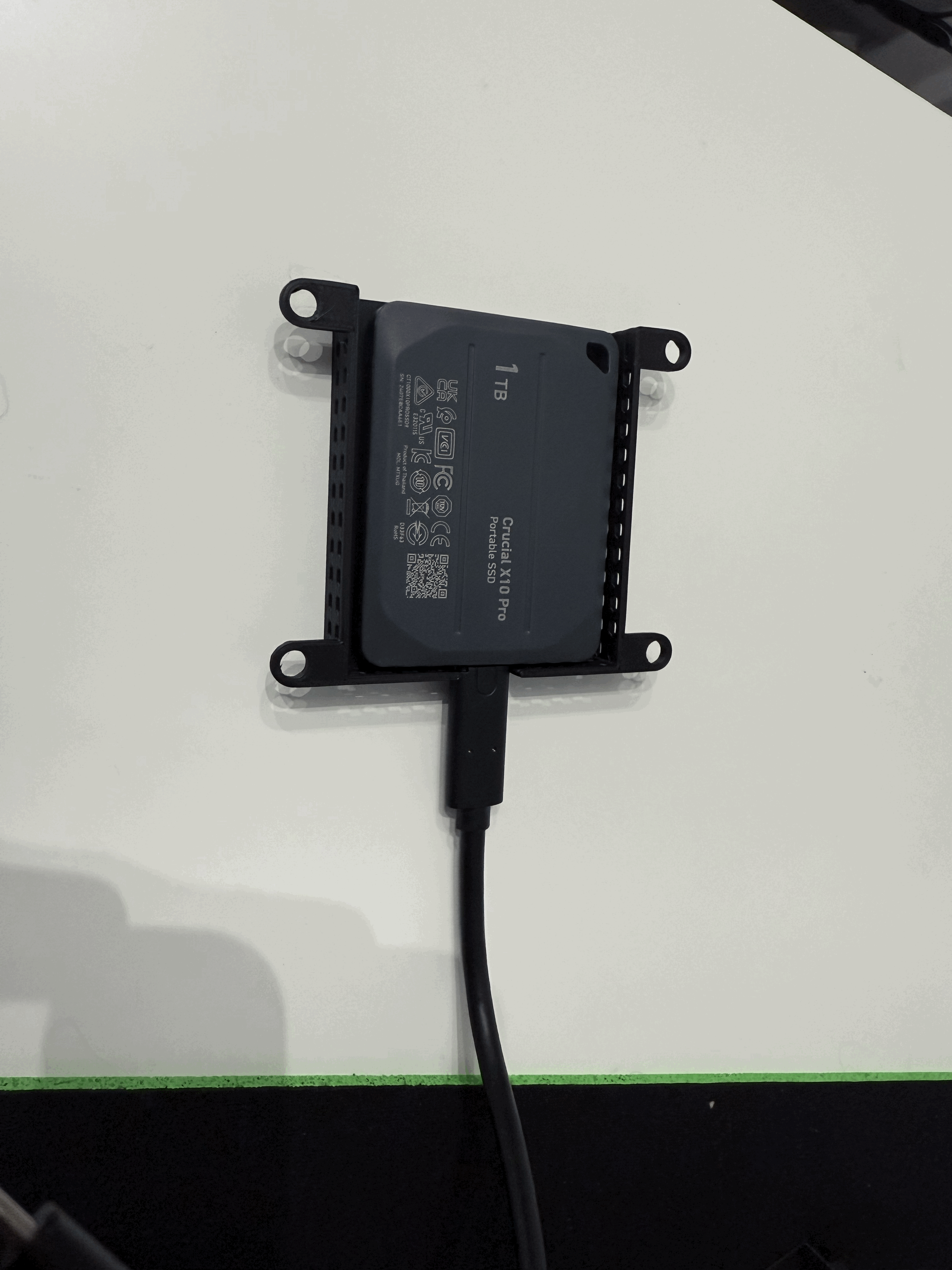 Crucial X9 / X10 (PRO)  SSD under desk mount