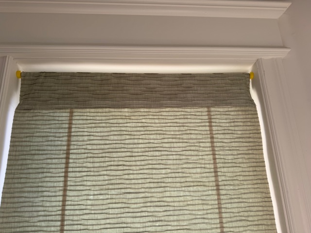 Curtain Hanger — thumbnail 2