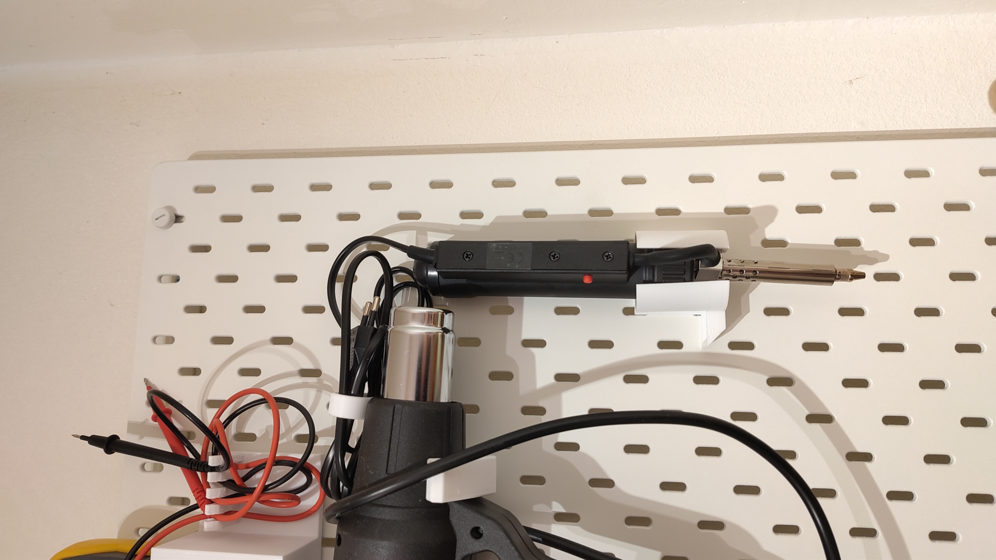 SKADIS Desoldering Pump Holder