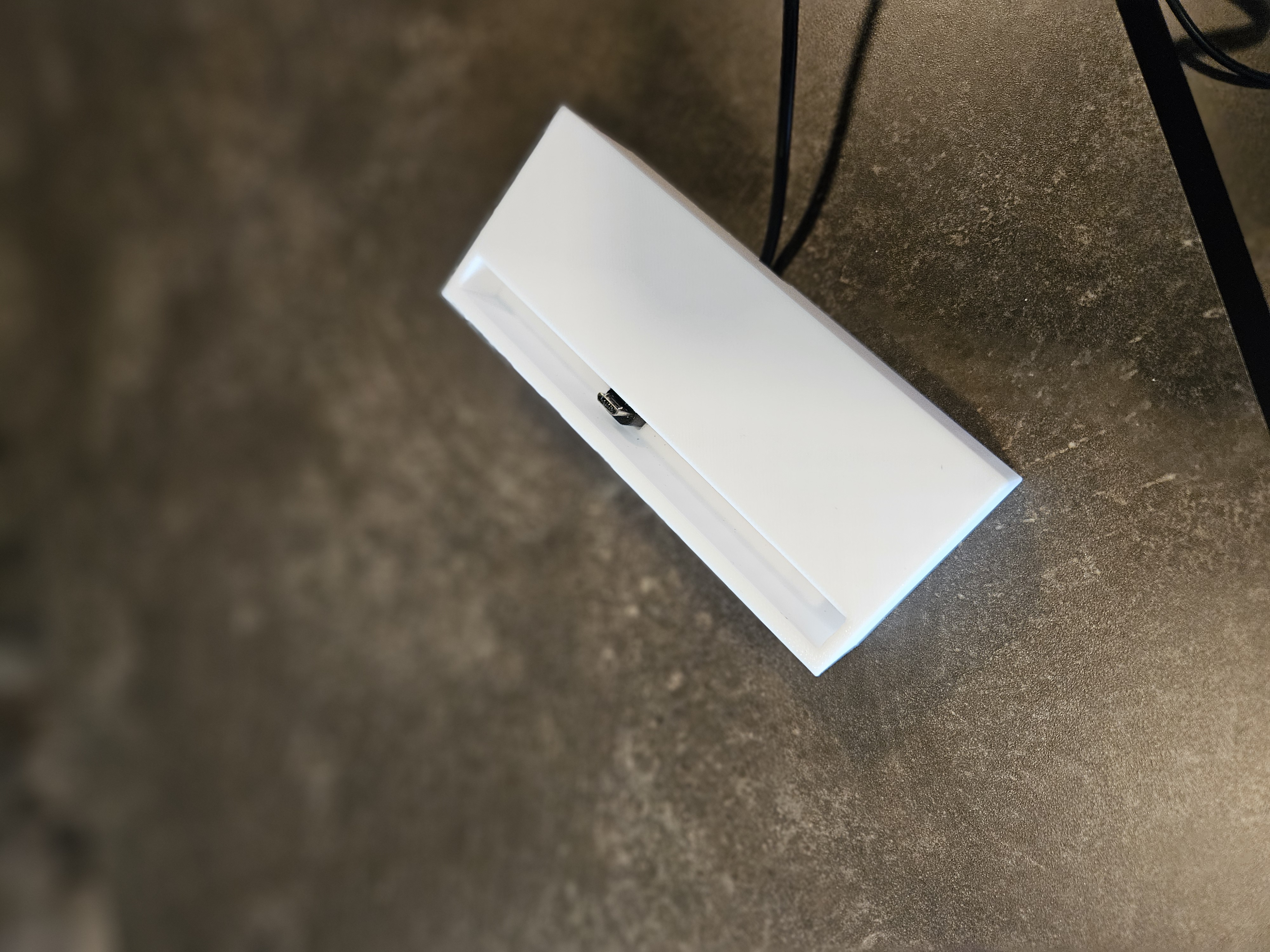 Kindle (10th generation) charging dock