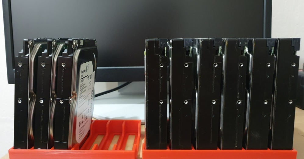 Hard Drive Stand For Six 3 5 SLIM Drives typically Seagate By Axeli 