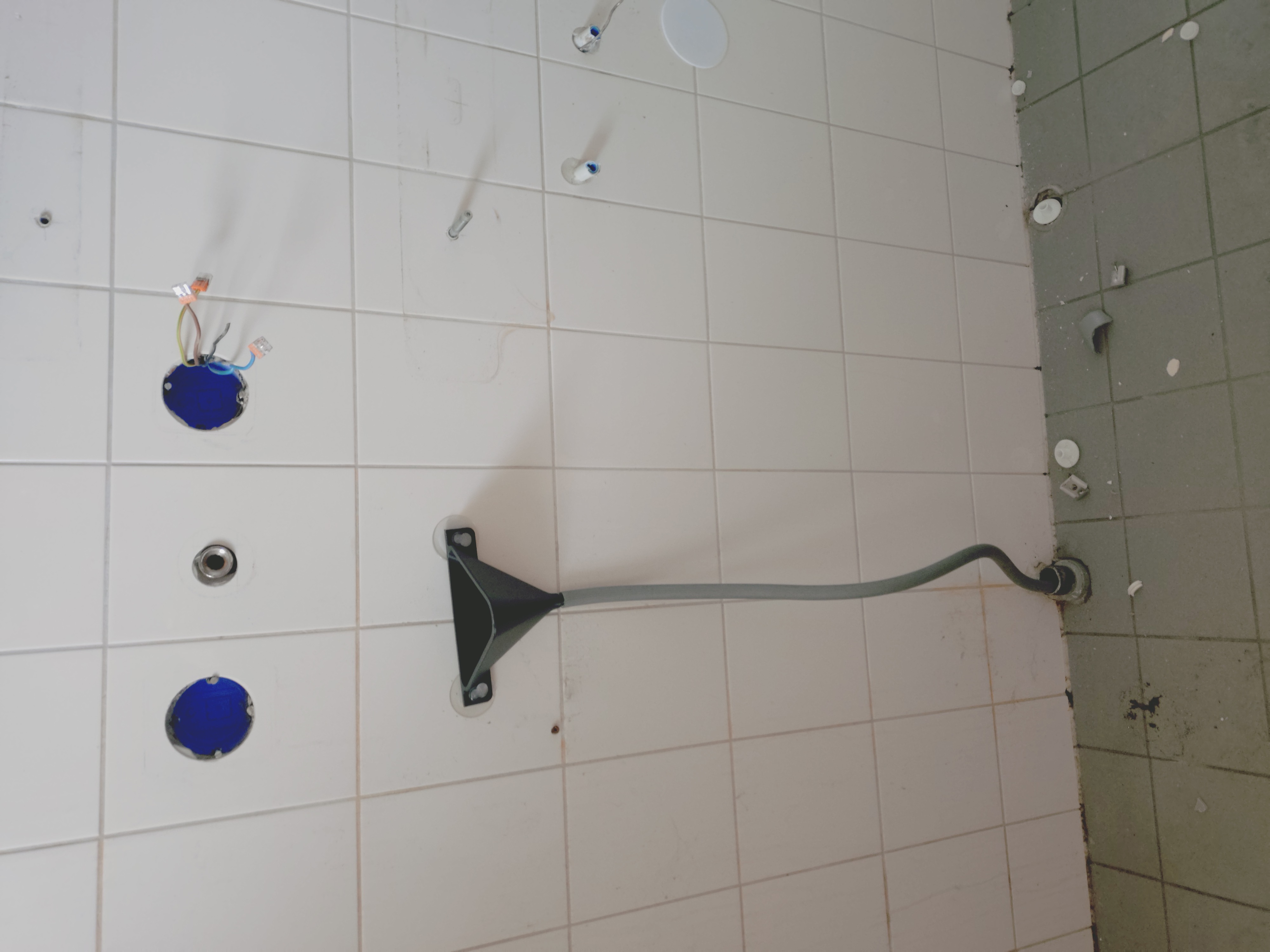 Emergency Urinal — thumbnail 3