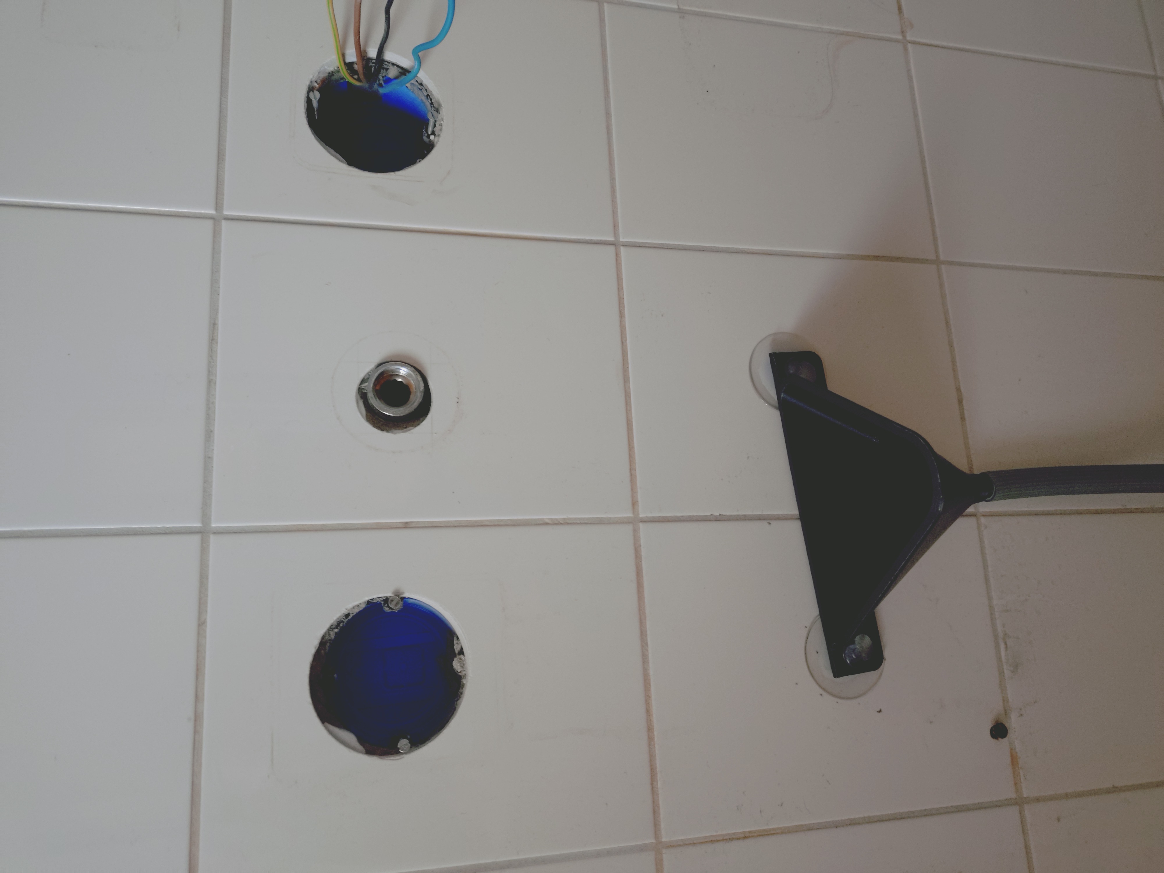 Emergency Urinal — thumbnail 2
