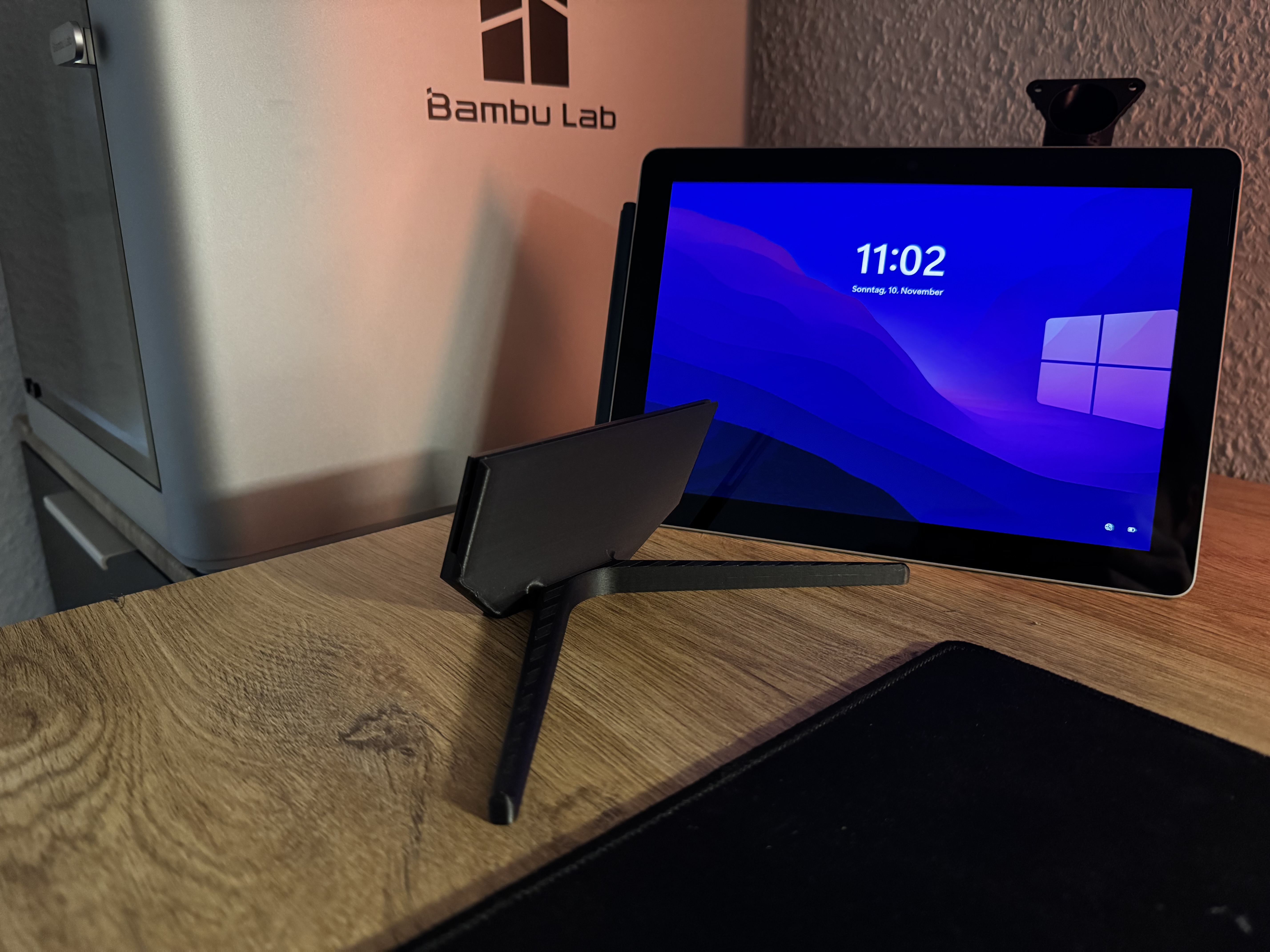 Miniatura 5 do modelo 3D Microsoft Surface Go Stand
