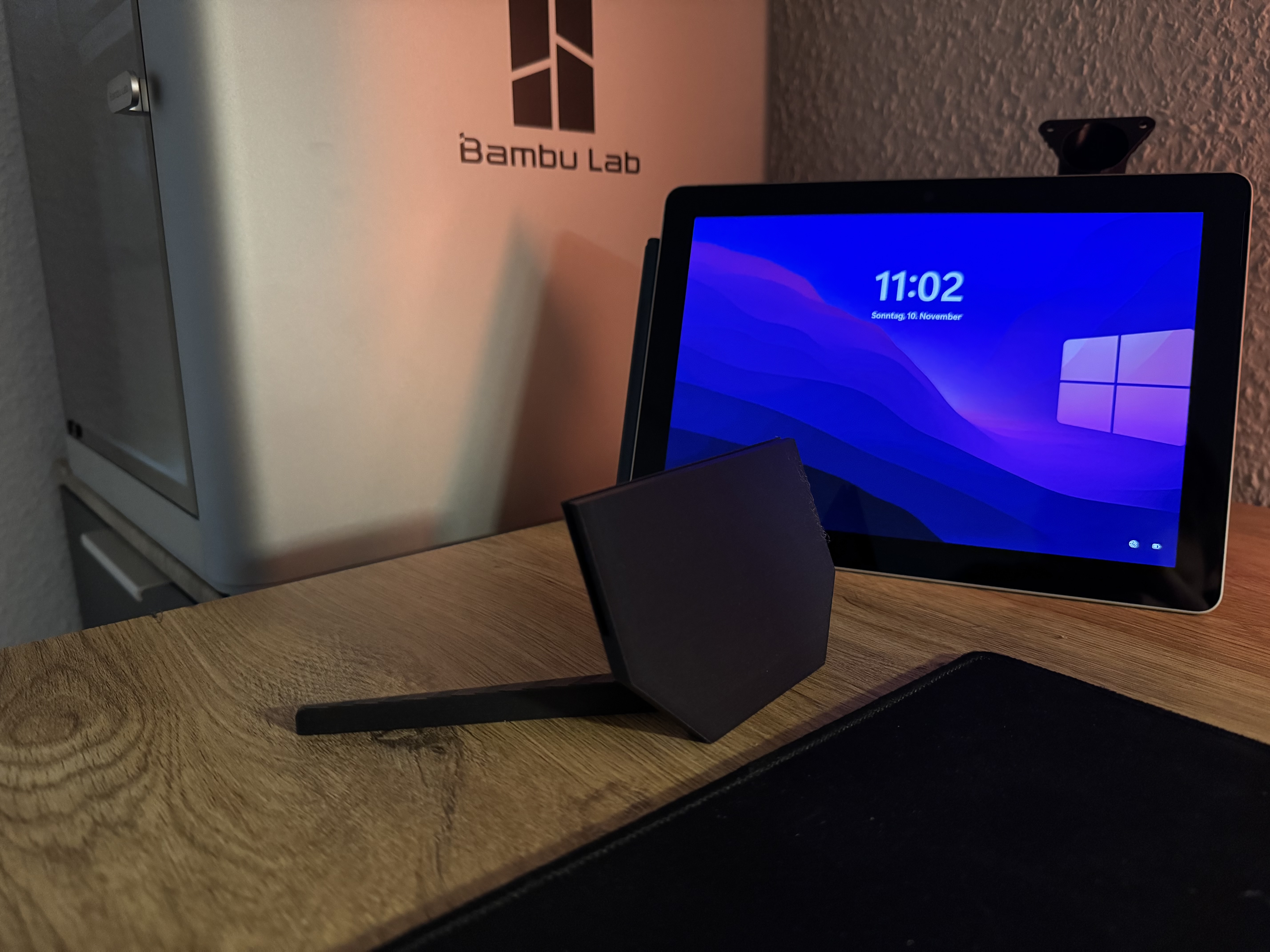 Miniatura 4 do modelo 3D Microsoft Surface Go Stand