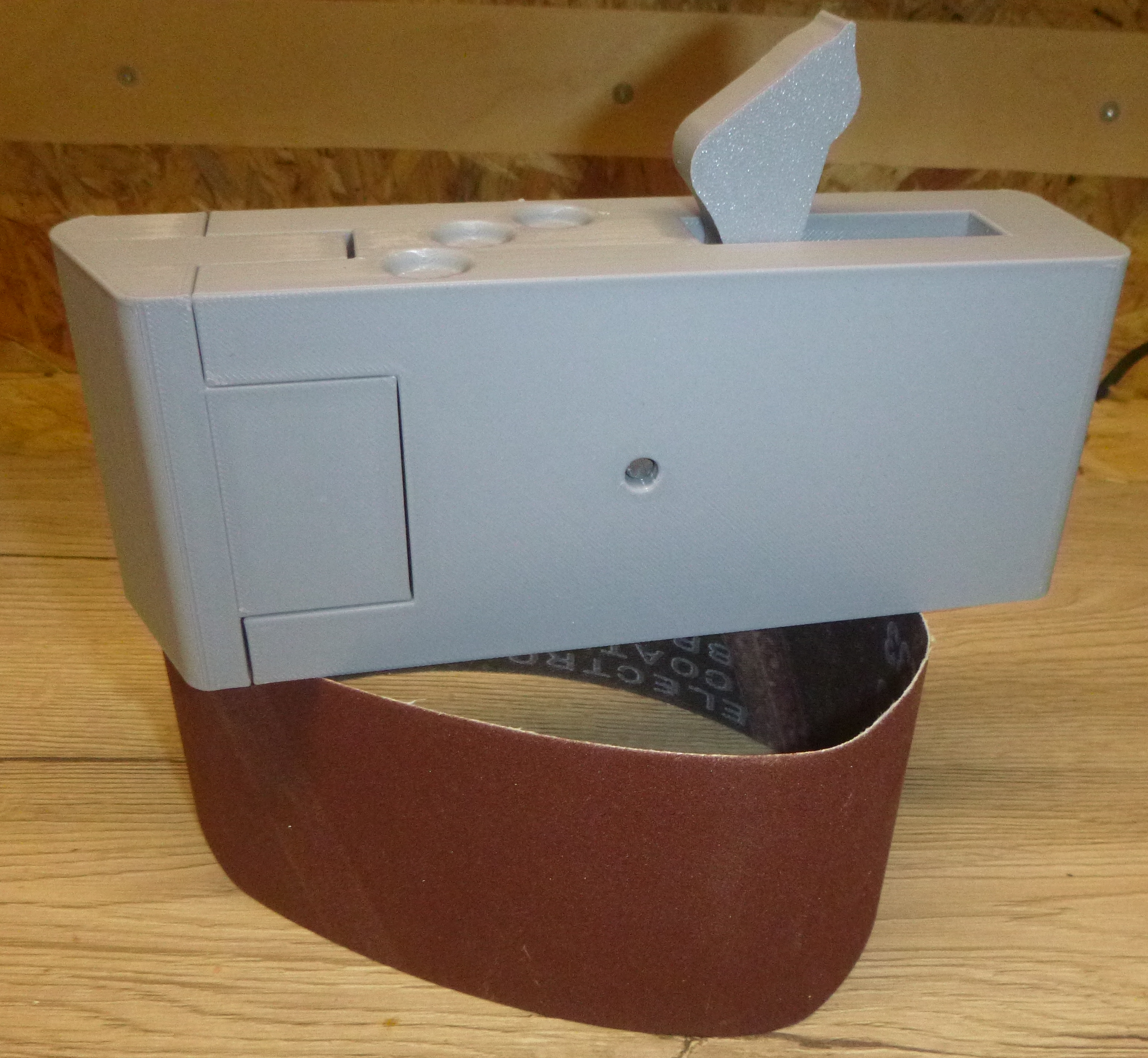 SCHLEIFKLOTZ BÄNDER - SANDING BLOCK 4 SANDING BELTS 75 x 457 mm 3 x 18 inch with grip holes — thumbnail 2