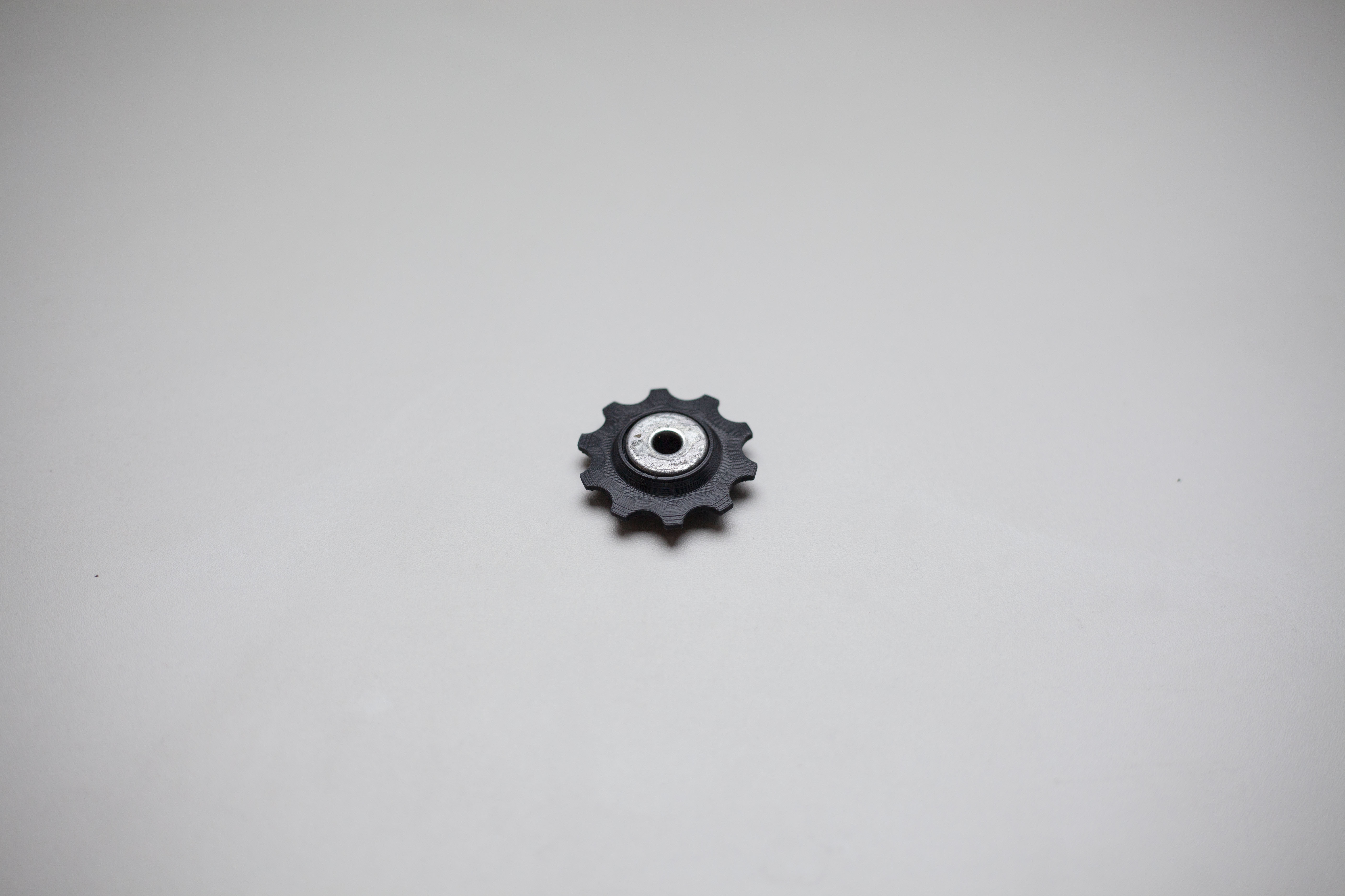 derailleur pulley — thumbnail 2