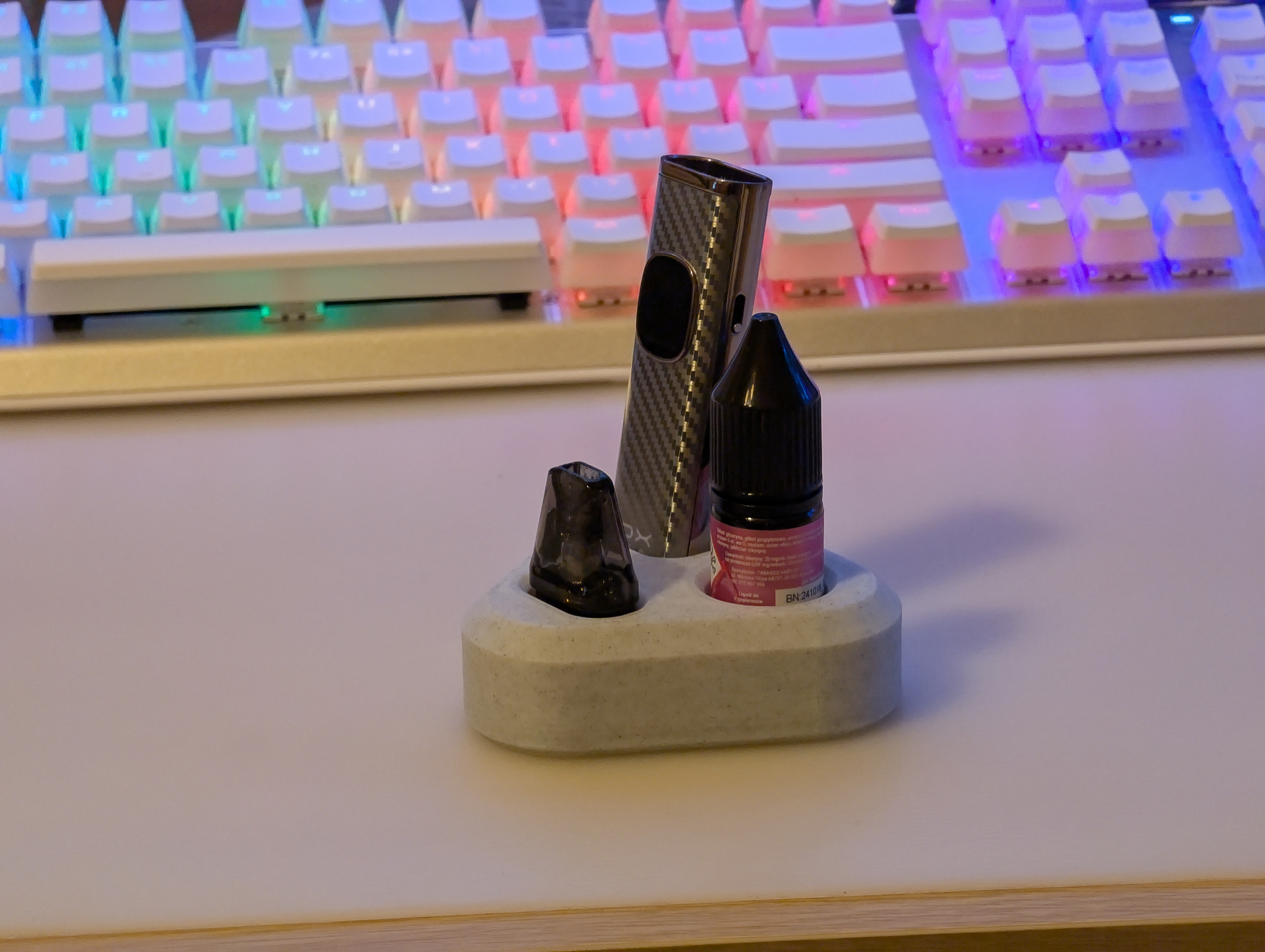 Stand / holder for OXVA Xlim Pro 2 Vape Pen + Cartridge + Liquid