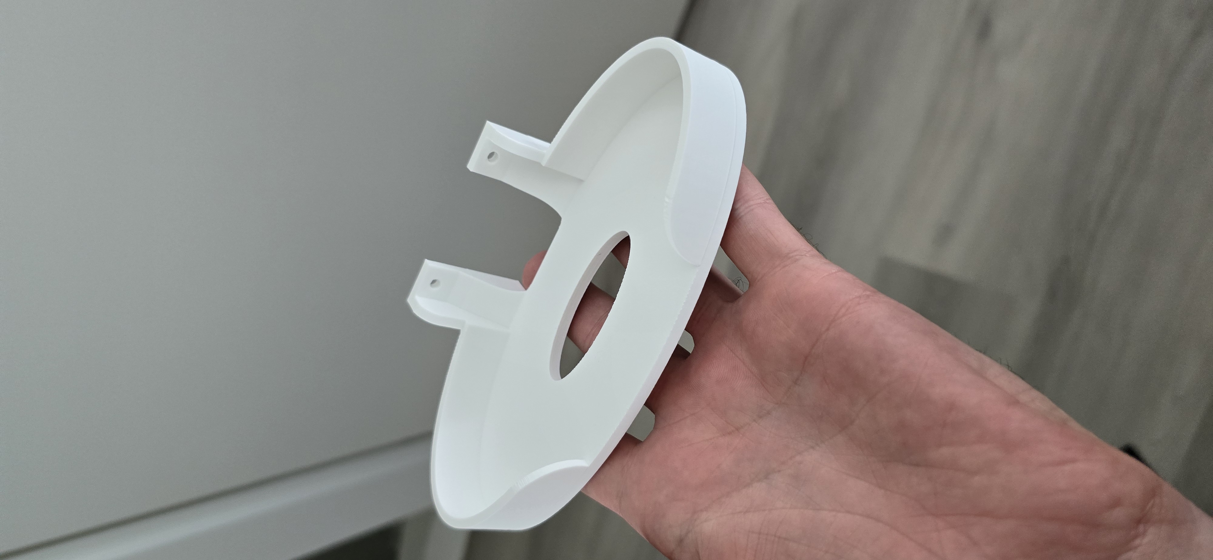 Orbi RBK20 wall mount
