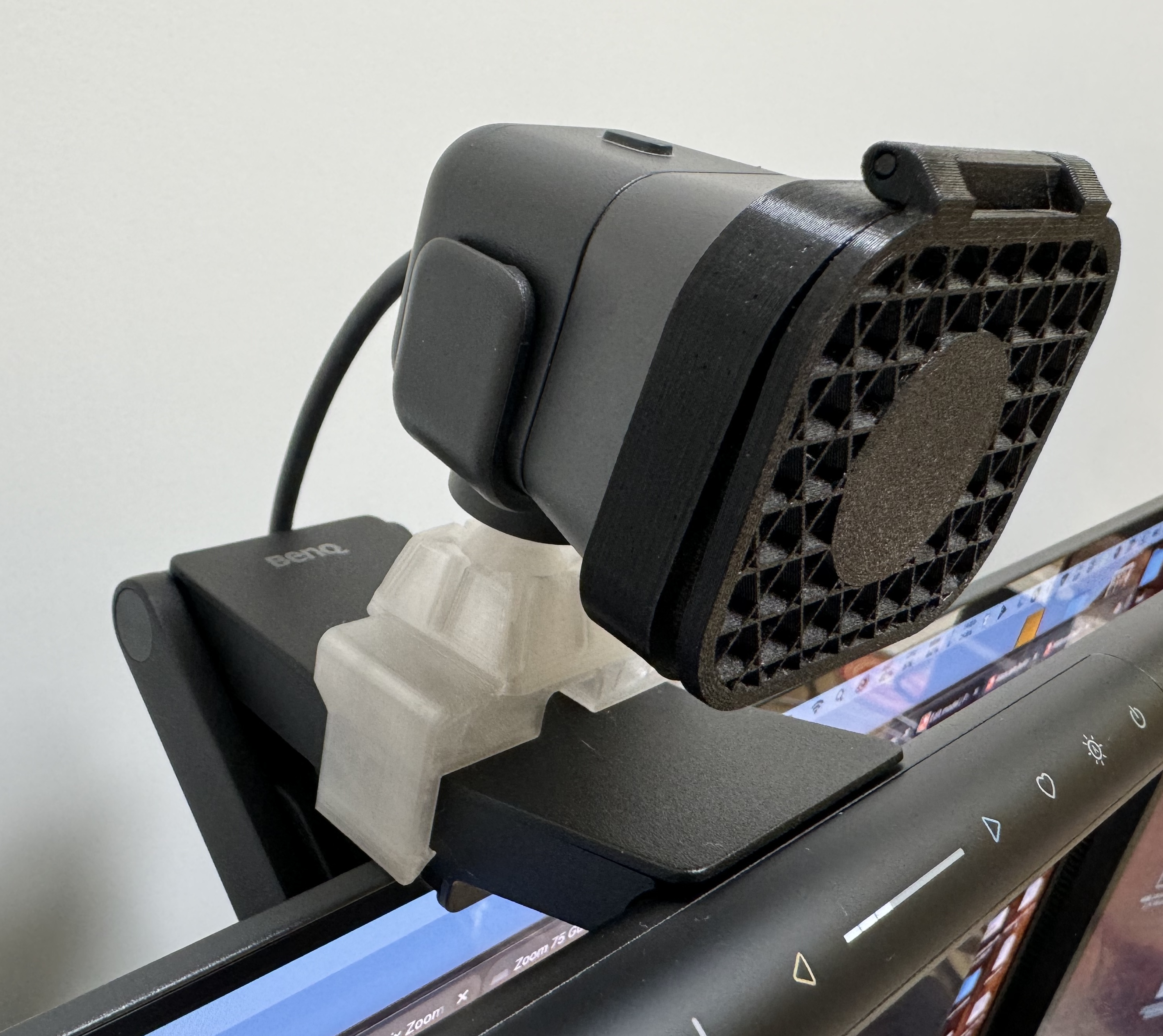 Webcam holder for BenQ Screenbar Halo and Pro