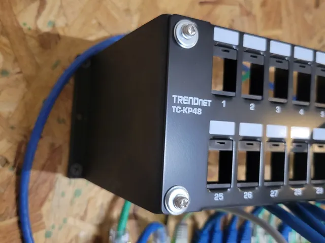 Network Patch Panel Wall Mount
