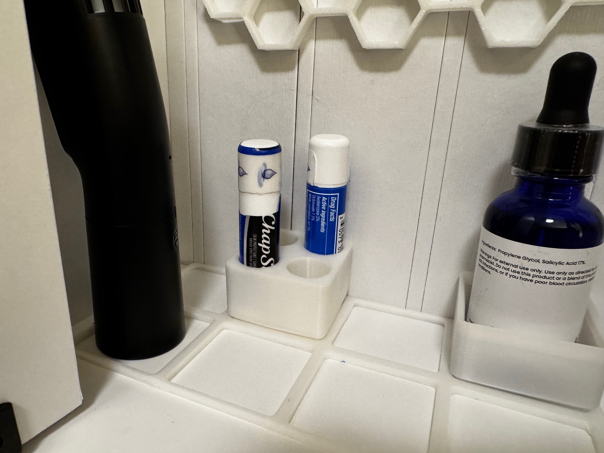 Gridfinity Chapstick Holder 1x1x4U (Quick Print) — miniatura 2