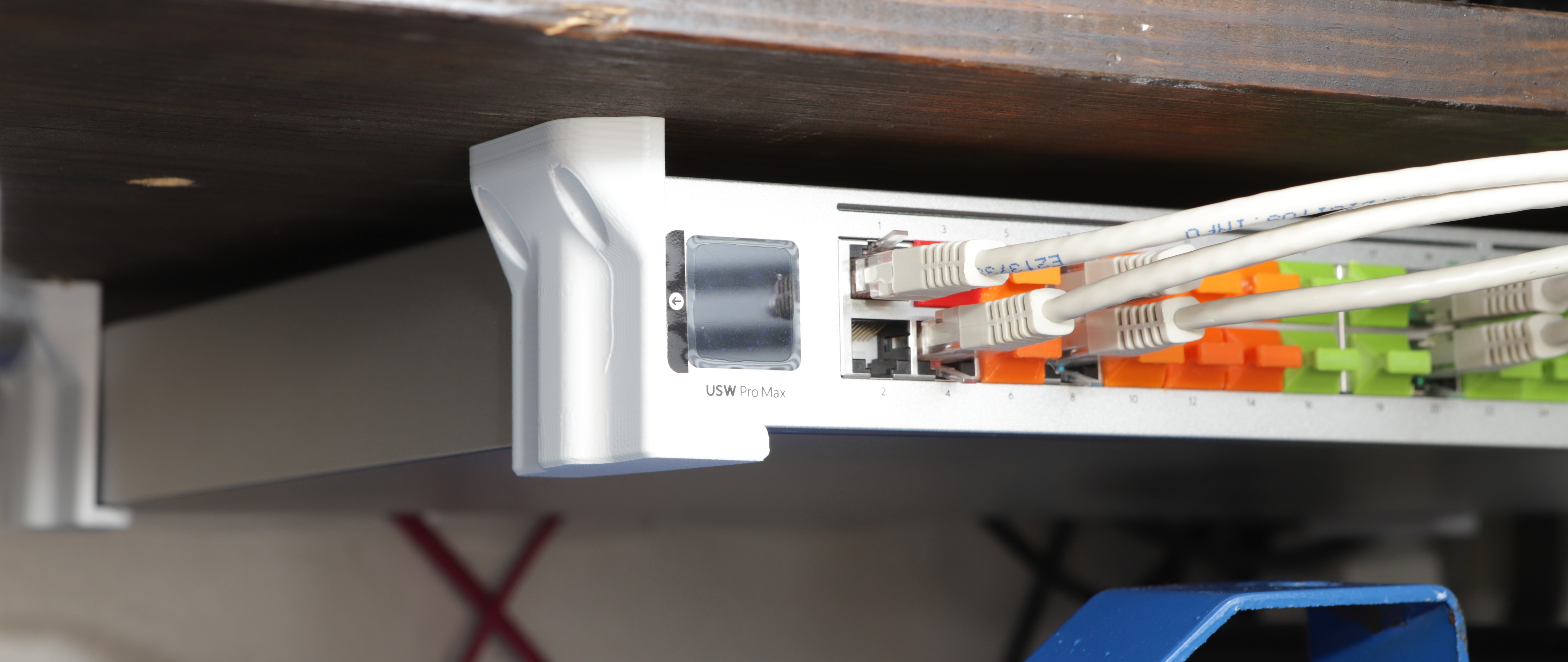 1U Under Shelf Mount Corners