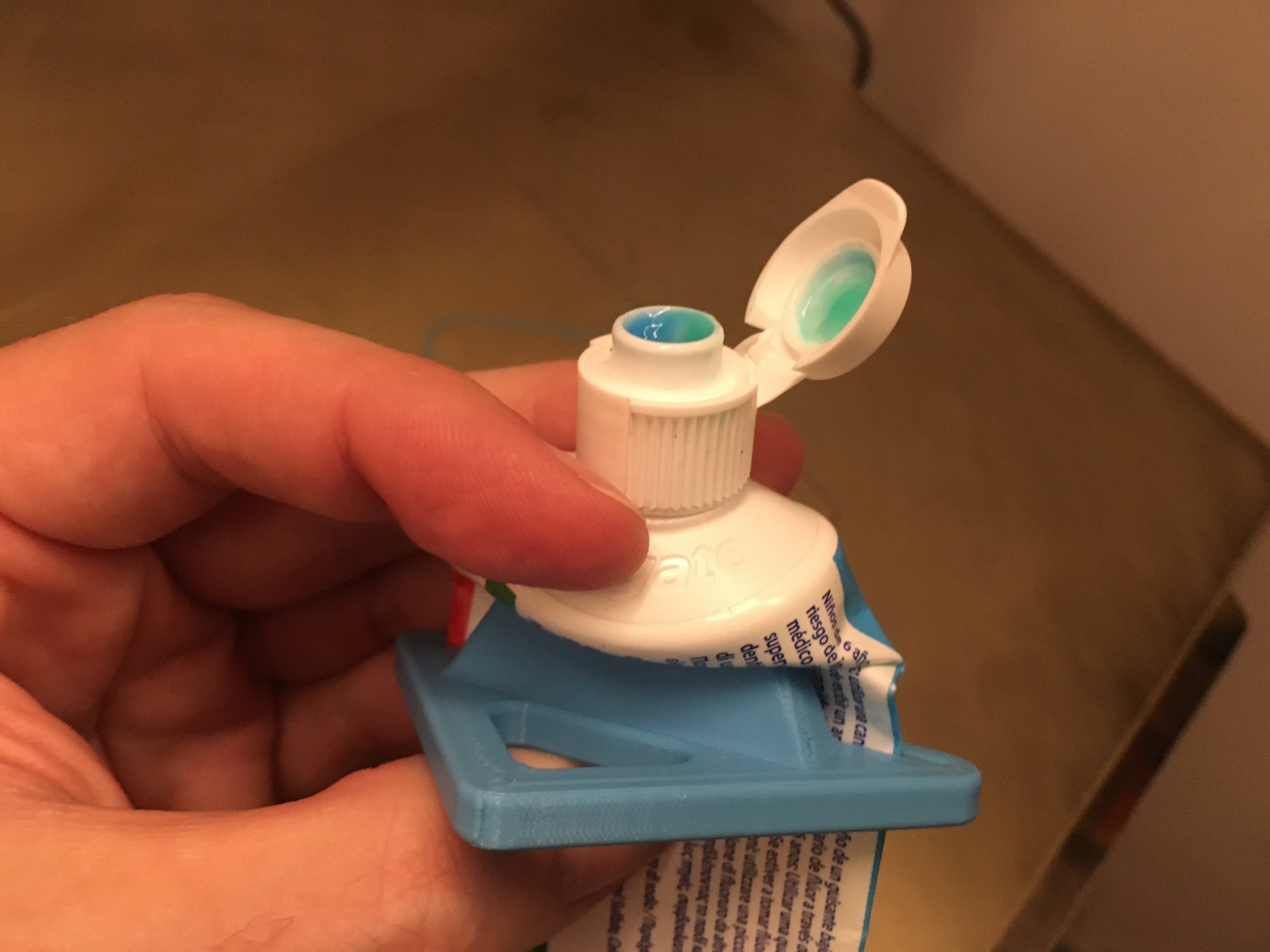 Miniatura 3 do modelo 3D Toothpaste Squeezer V2