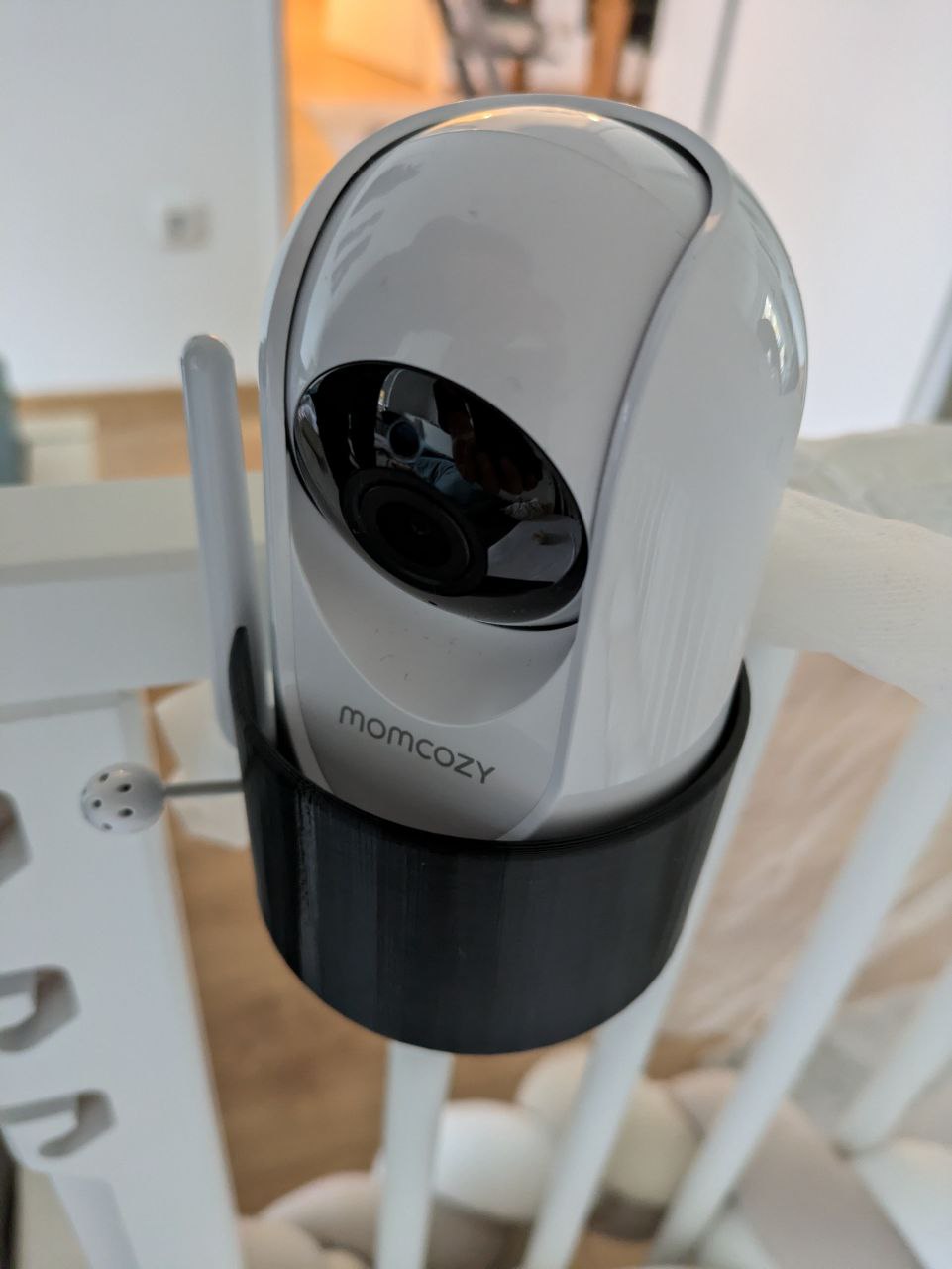 Cup / Holder for Momcozy BM01 Video Baby Monitor Camera