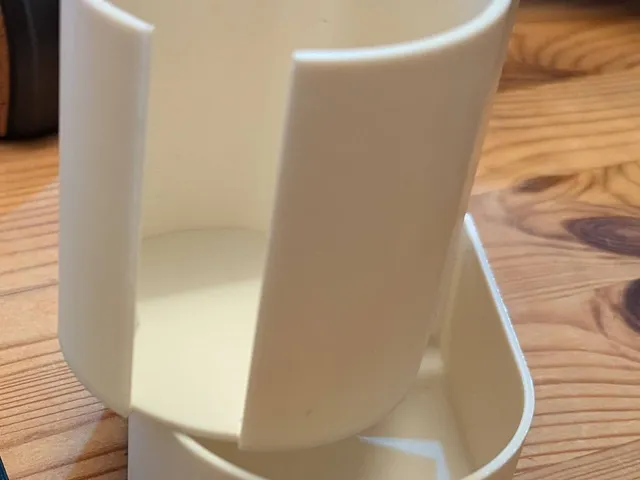 Lid for cotton pad and cotton swab holder