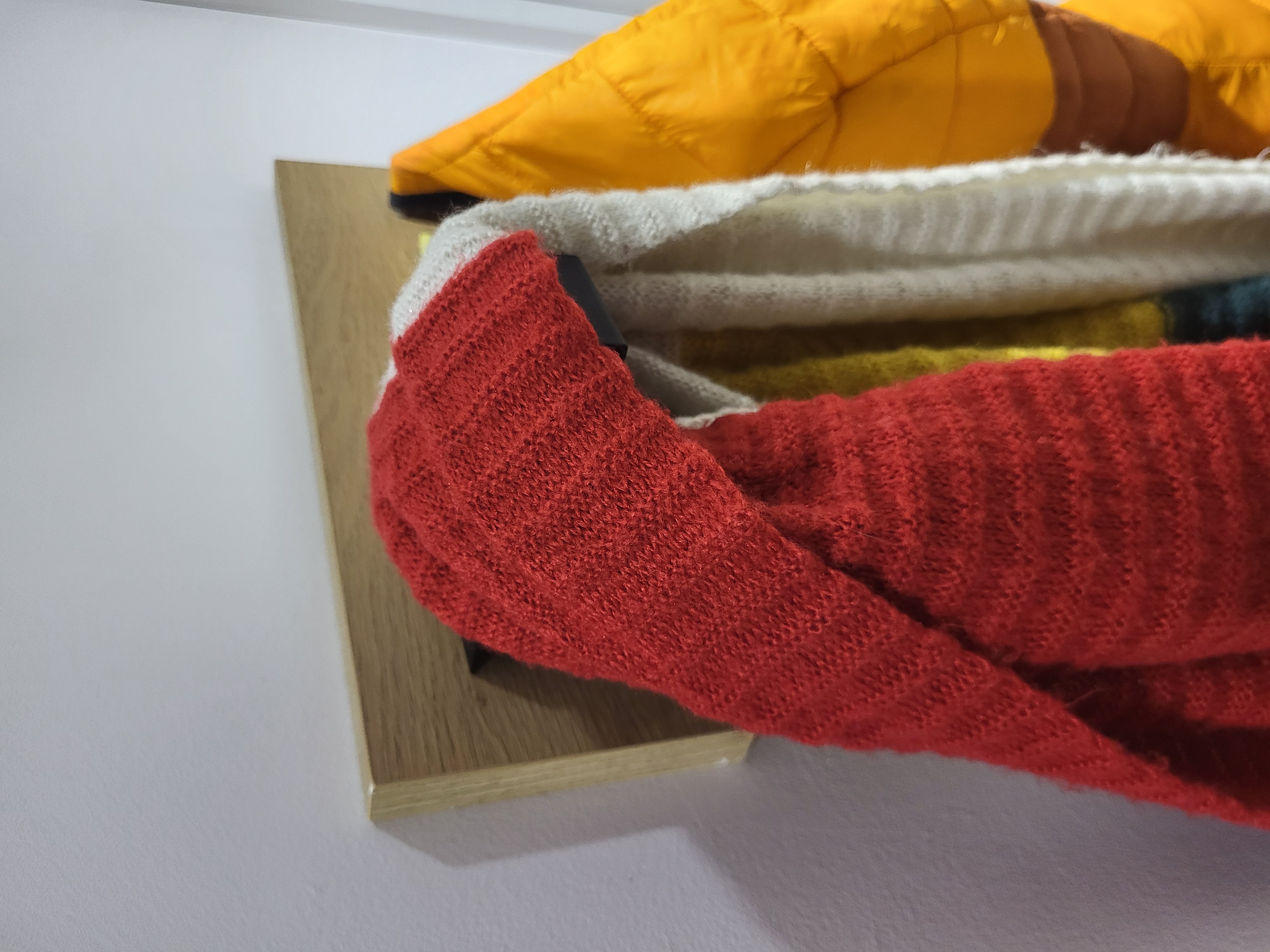 Scarf Hanger Extension With Double Functionality — miniatura 2