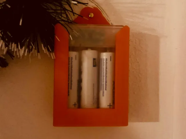 Battery holder for Christmas lights.