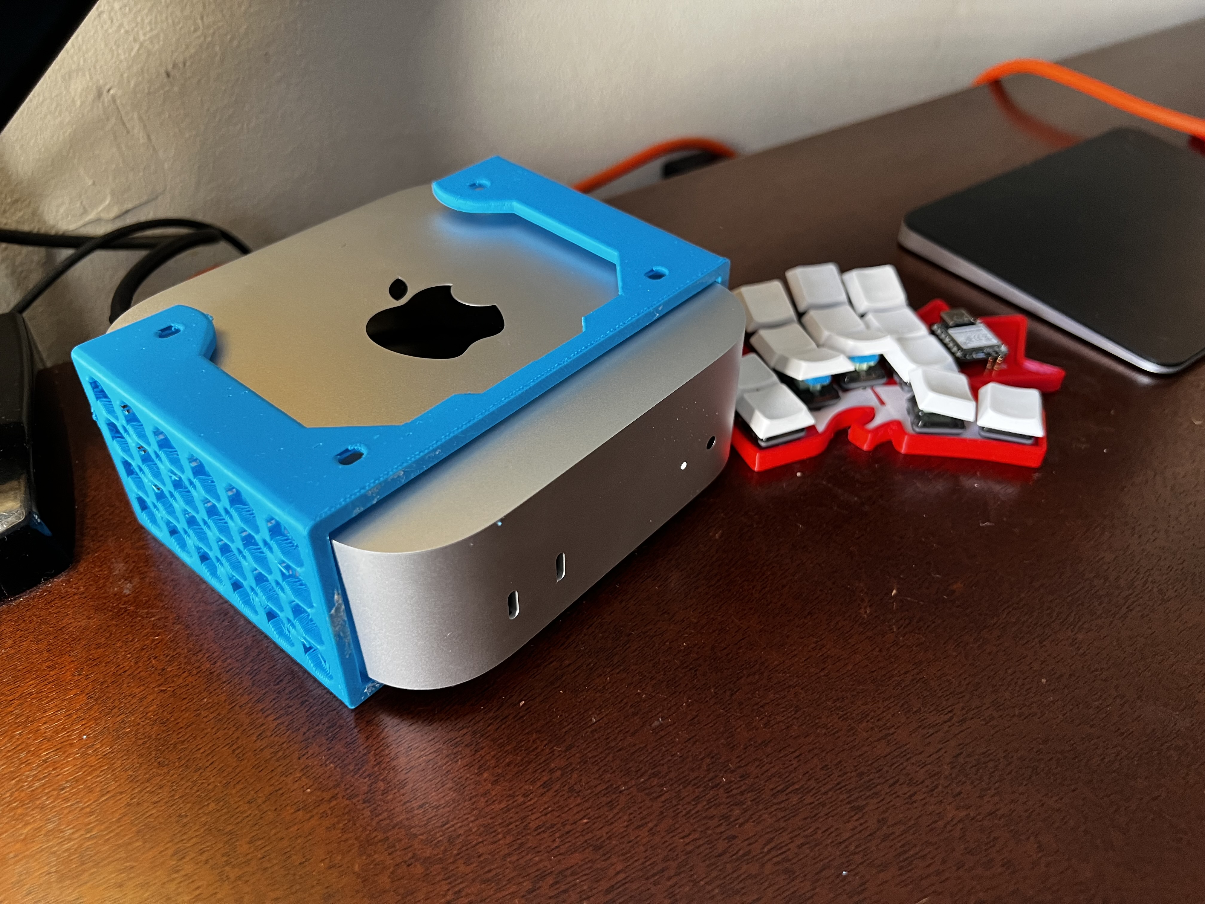 M4 Mac Mini Under Desk Mount