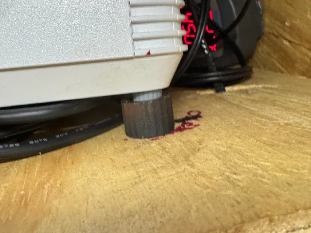 Optoma 1080 Projector Rear feet holder