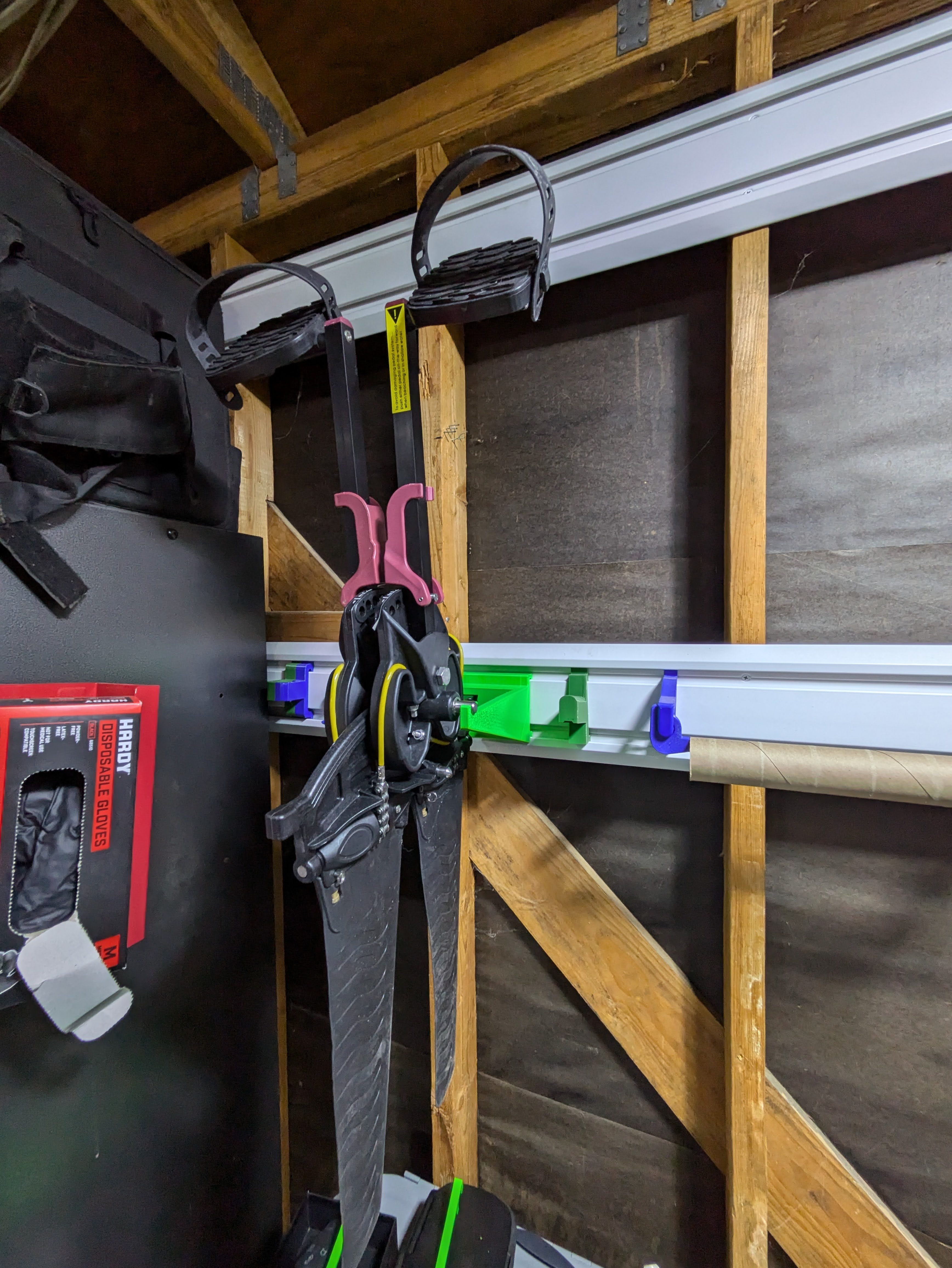 Kayak pedal drive storage solution
