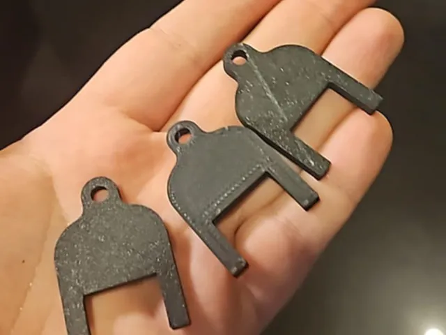 Paper towel dispenser key