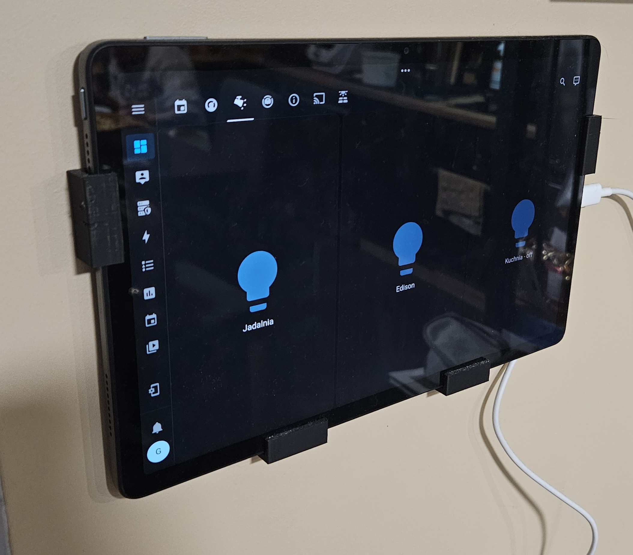 Tablet wall hanger for Redmi Pad SE