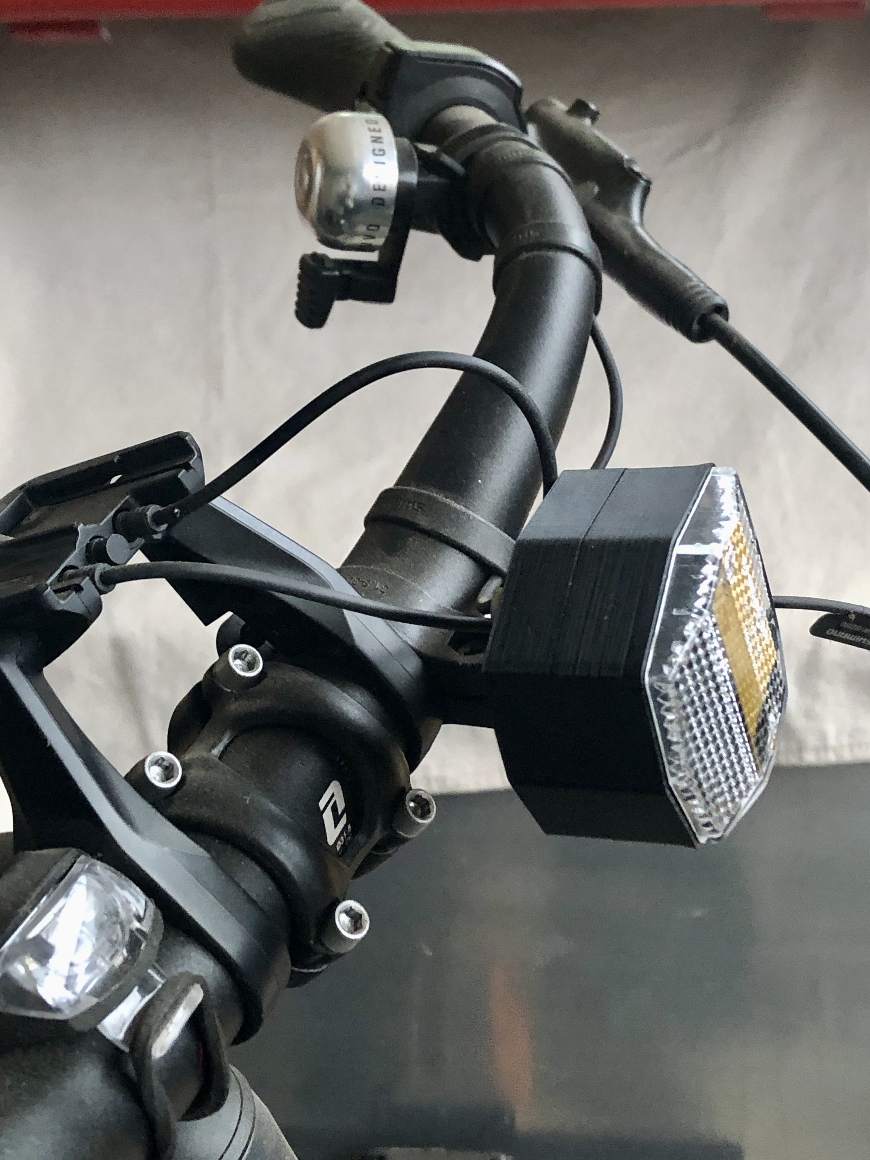 Hidden AirTag Bicycle Reflector Case