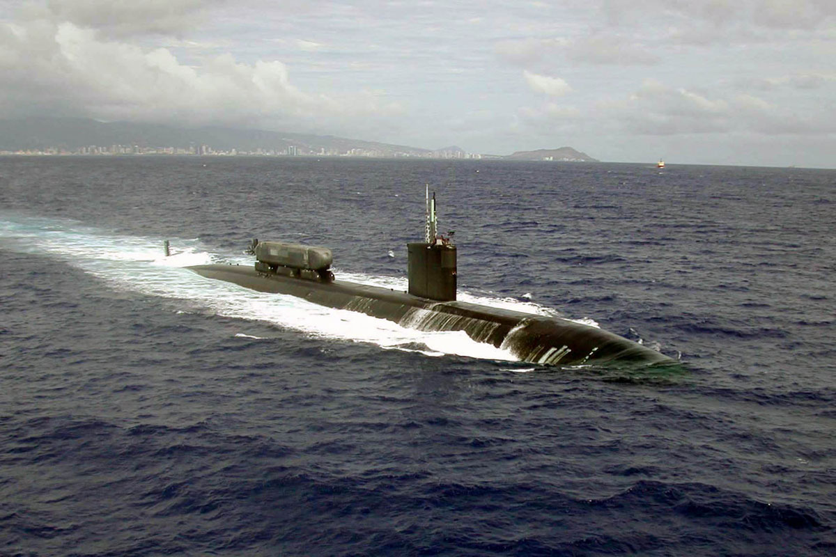 Toy missile sub